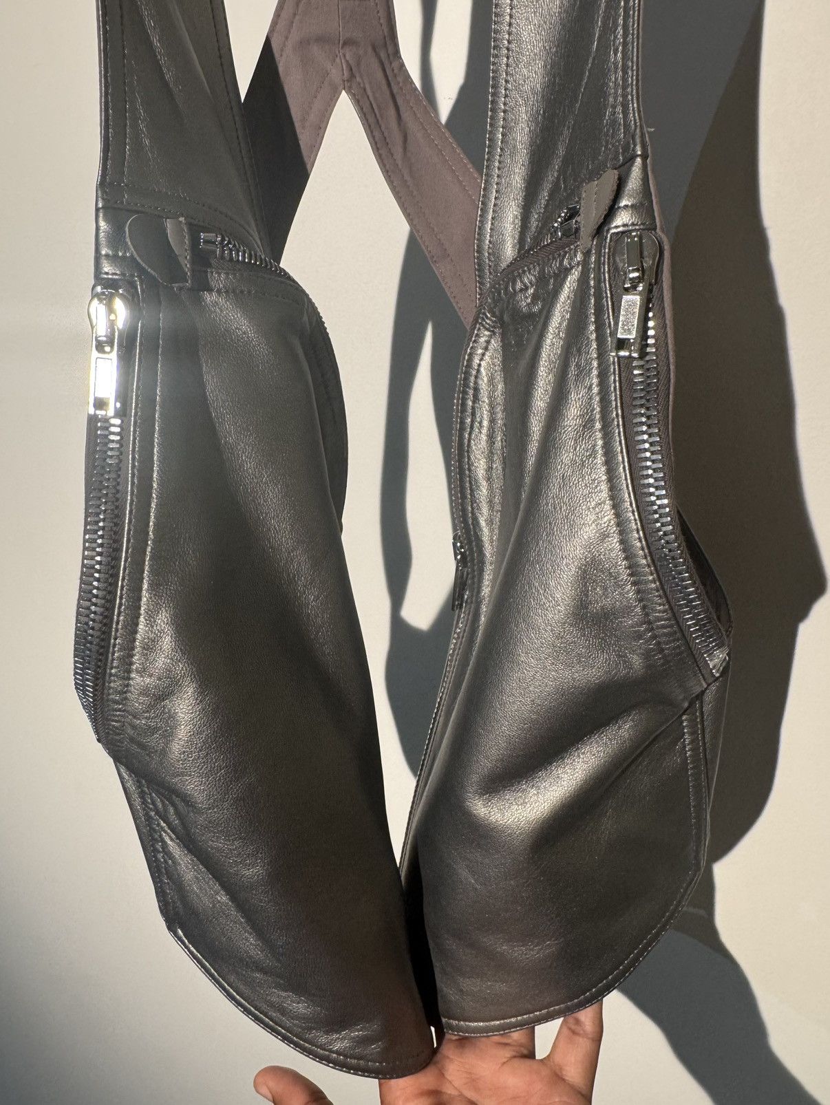 Rick Owens Rick Owens Mainline Bauhaus Leather Vest – Gunmetal Size US M / EU 48-50 / 2 - 7 Thumbnail