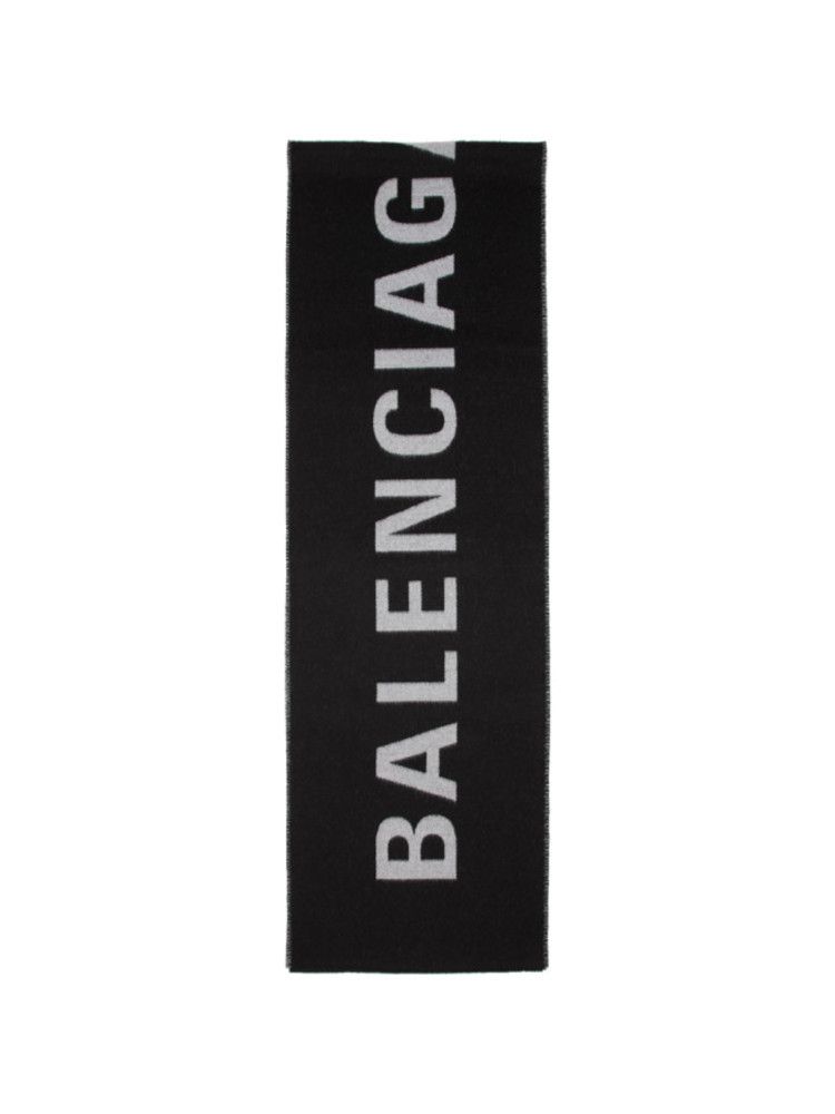 Balenciaga o1mt1gz0125 Size: OS / Macro Scarf in Black/White Size ONE SIZE - 3 Thumbnail
