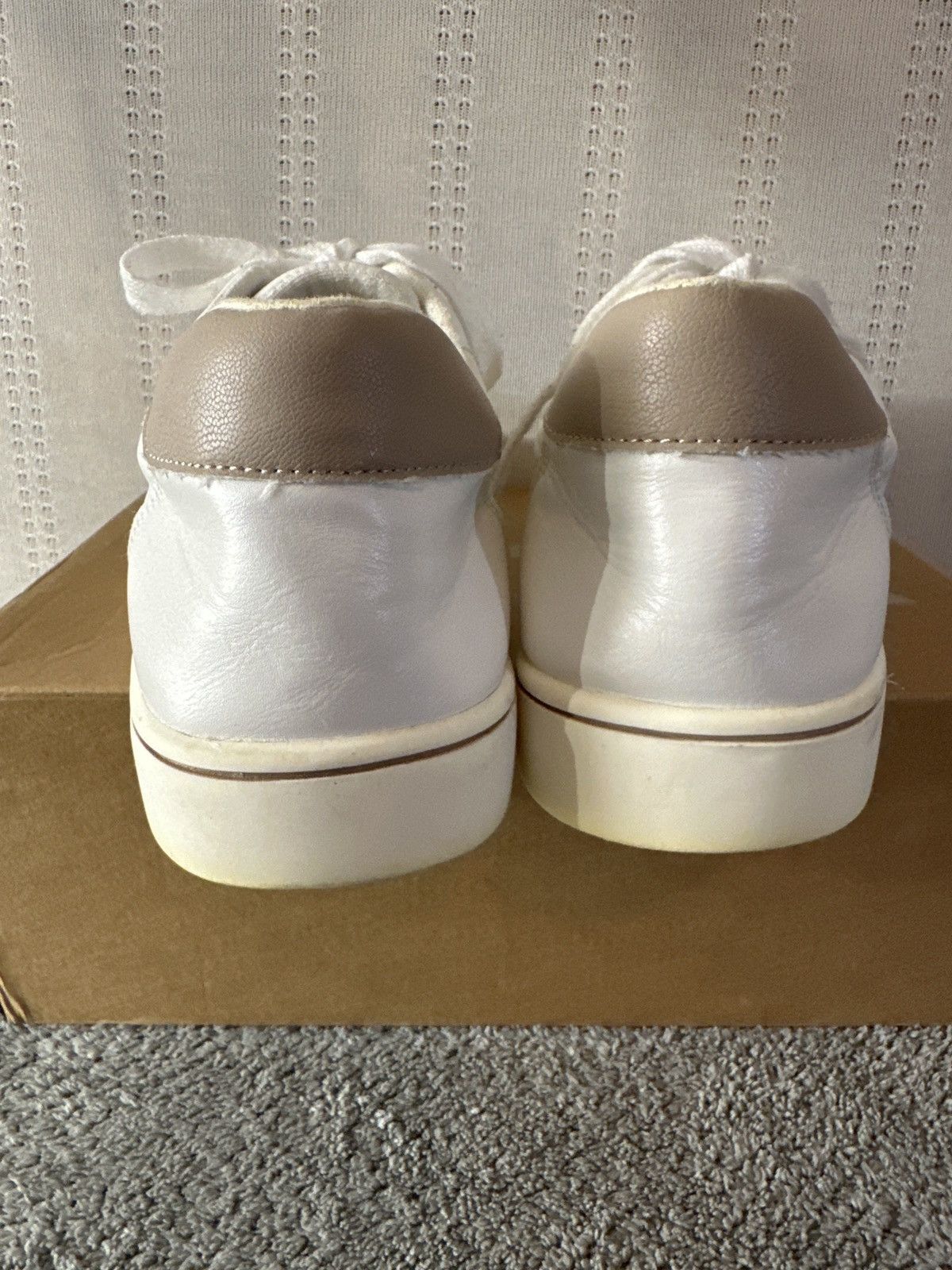 Veja MIA Womens Sneaker Shoes White/Taupe Size US 7.5 / IT 37.5 - 4 Thumbnail