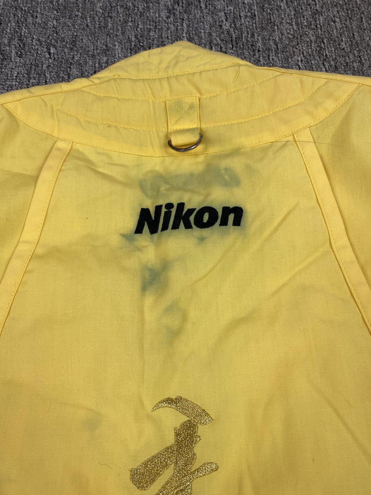 Japanese Brand × Nikon × Vintage Vintage 1997 Nikon Vest Size US L / EU 52-54 / 3 - 9 Thumbnail