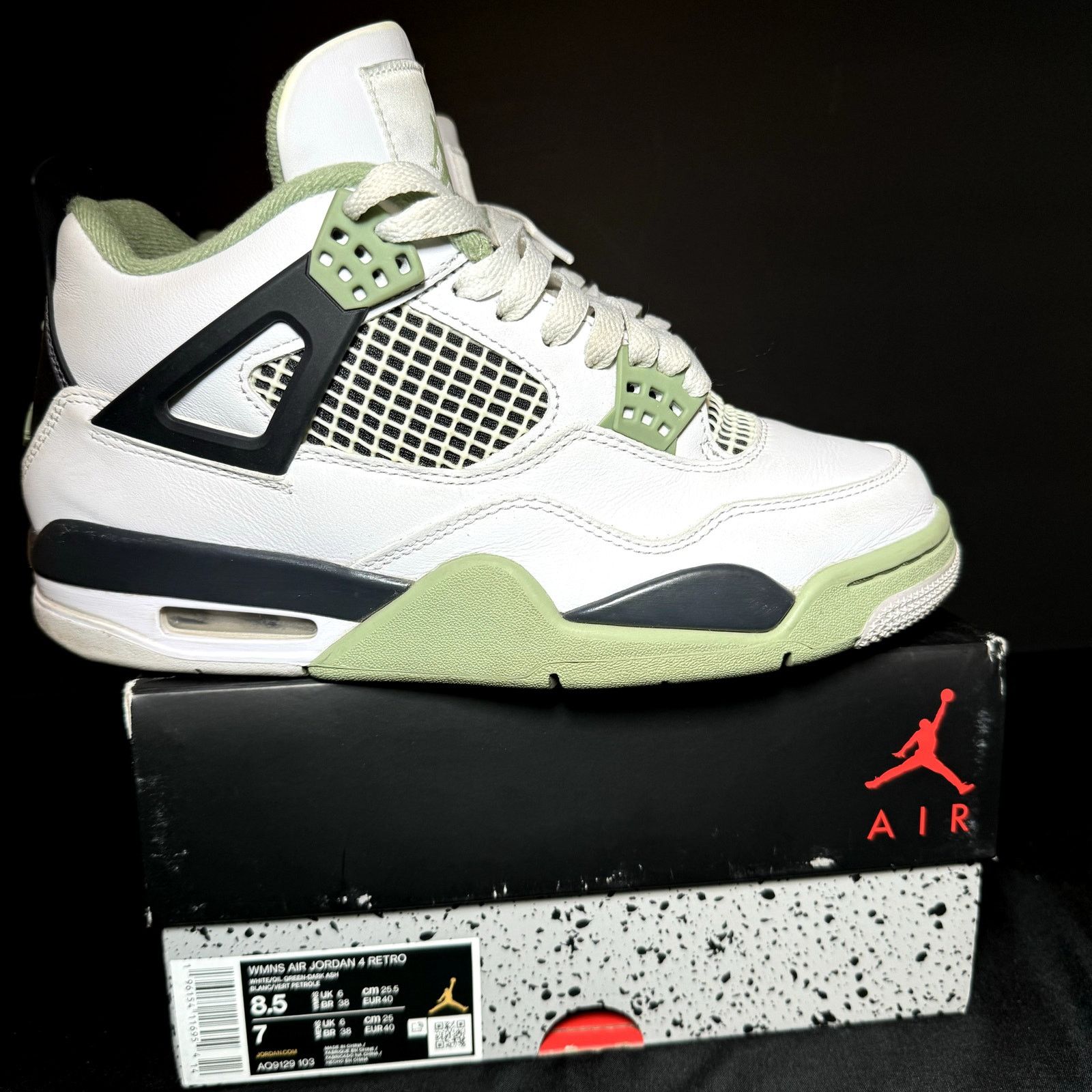 Size 8.5 - Nike Air Jordan 4 Retro Seafoam Women's Shoes