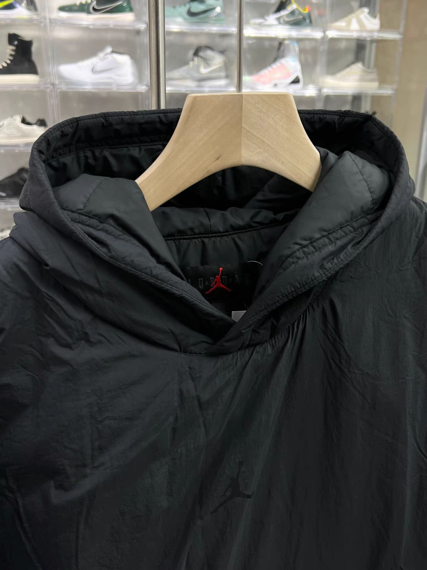 Jordan Brand JORDAN Hooded Padded Sweatshirt Jacket K15 Size US XL / EU 56 / 4 - 2 Thumbnail