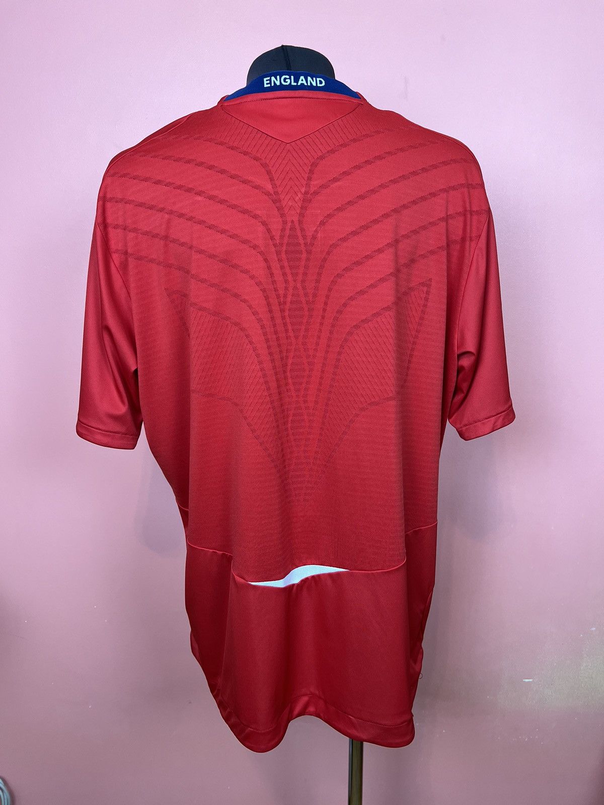 Other umbro England soccer jersey football red home 2008 2009 2010 Size US XXL / EU 58 / 5 - 7 Thumbnail