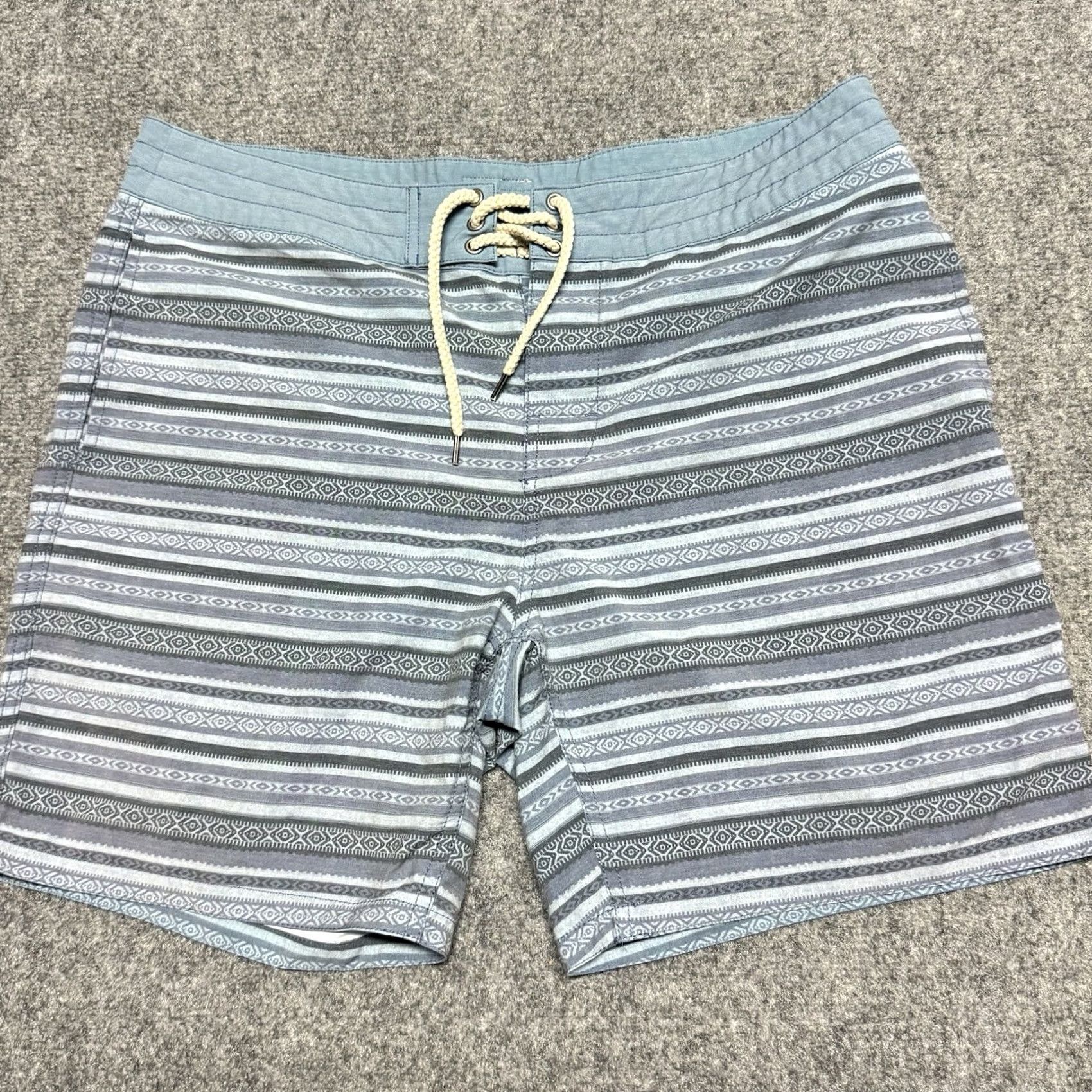 Faherty Faherty Boardshorts Mens 34 Classic Blue Falls Ikat Swim Shorts Bathing Suit Geometric Beach Size US 34 / EU 50 - 4 Thumbnail