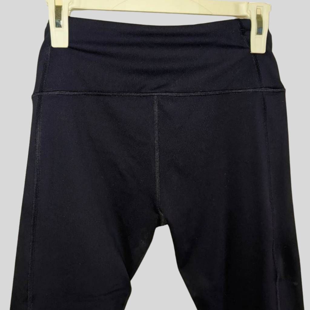 Victoria's Secret Victoria's Secret Sport Knockout Capri Activewear Pants M Bl Size 28" / US 6 / IT 42 - 9 Thumbnail
