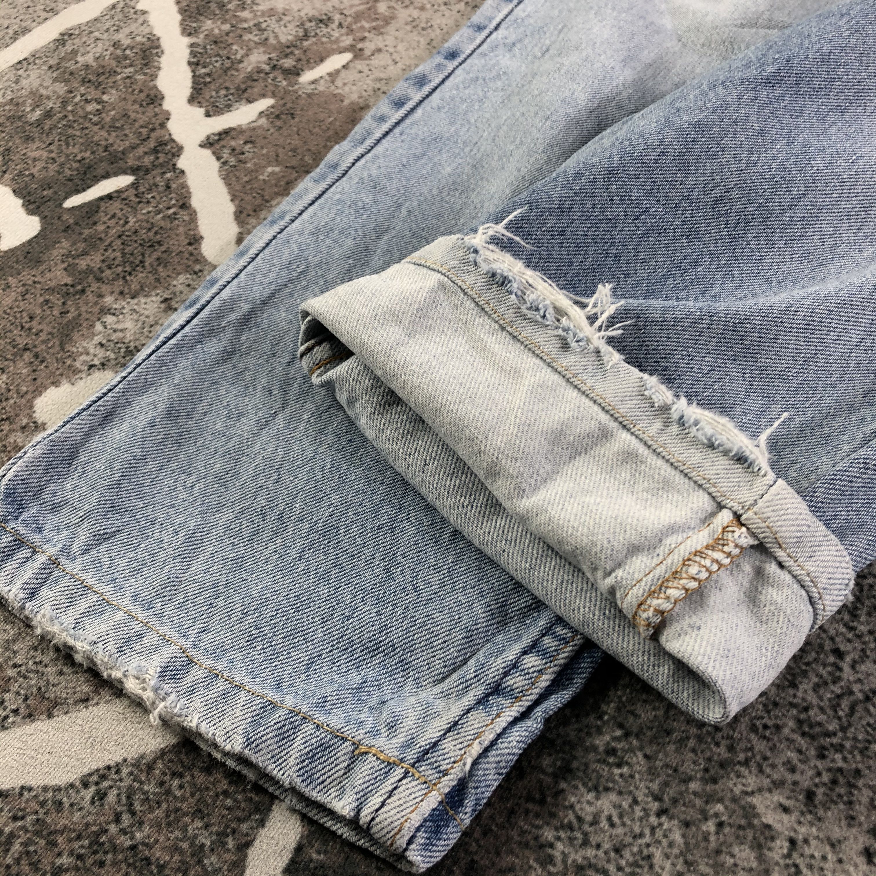 Levi's Vintage Levis 610 Jeans Light Wash Jeans KJ2040 Size US 31 - 6 Thumbnail