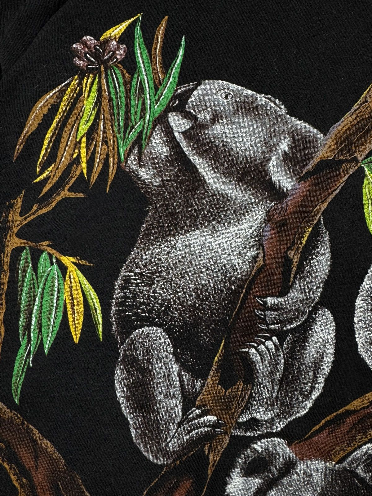 Vintage Vintage 90s Koalas on the eucalyptus tree graphic tee koala Size US XL / EU 56 / 4 - 7 Thumbnail