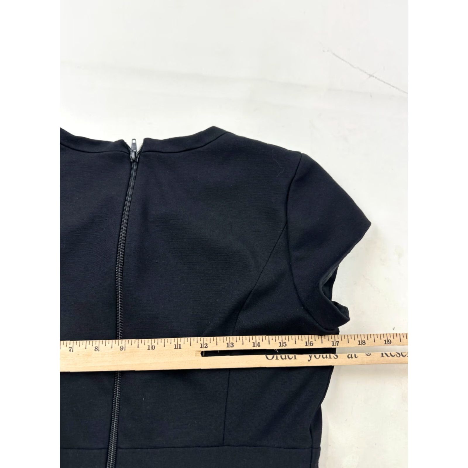 Vintage Classiques Entier Sheath Dress Womens Size 10 Black Lined Crewneck Back Zip Casual Knee Length Cap Sleeve Cotton Zipper Dress Womens 10 Black Size L / US 10 / IT 46 - 8 Thumbnail