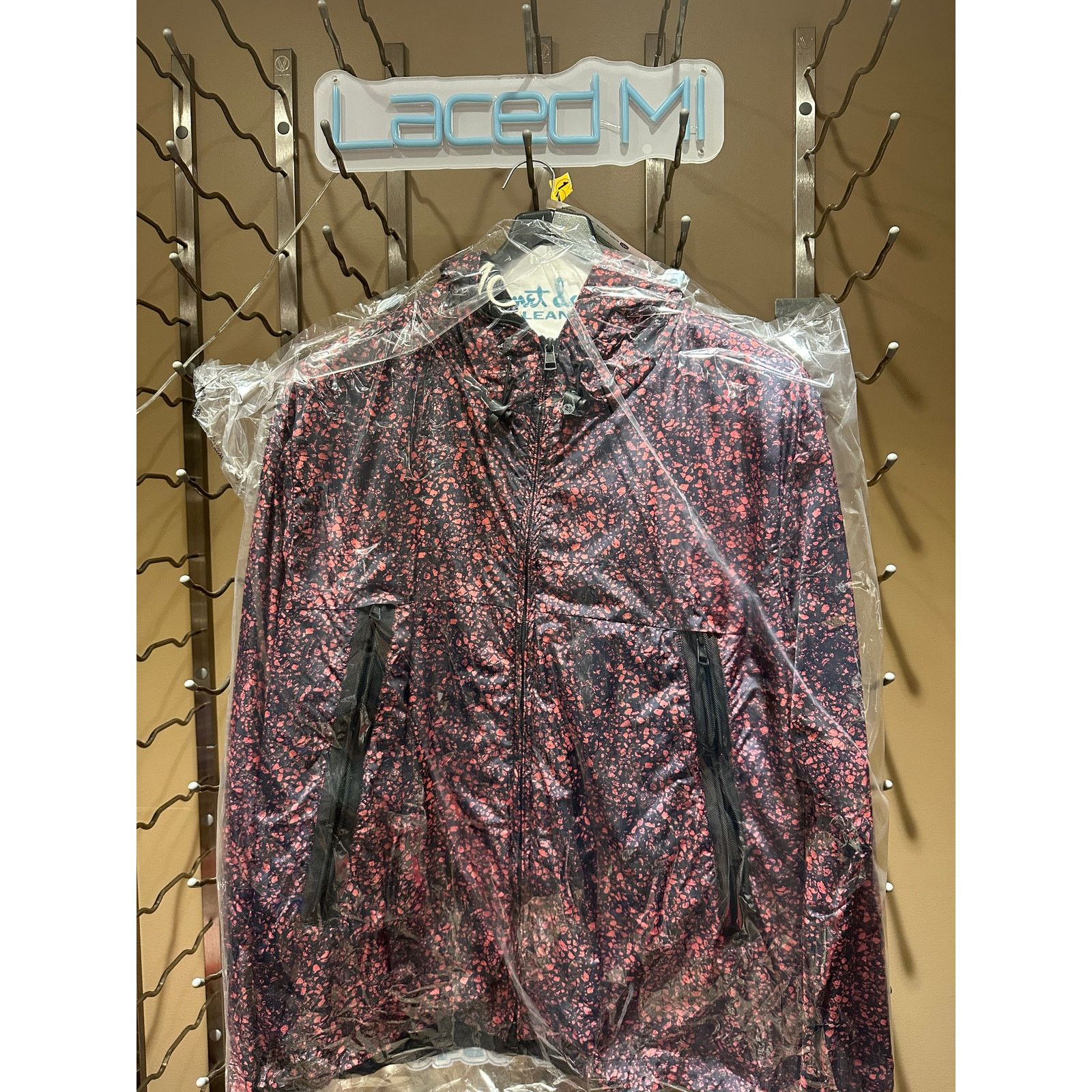 Moncler Size XXL - Moncler Black and Pink Siagne Jacket Size US XXL / EU 58 / 5 - 2 Thumbnail