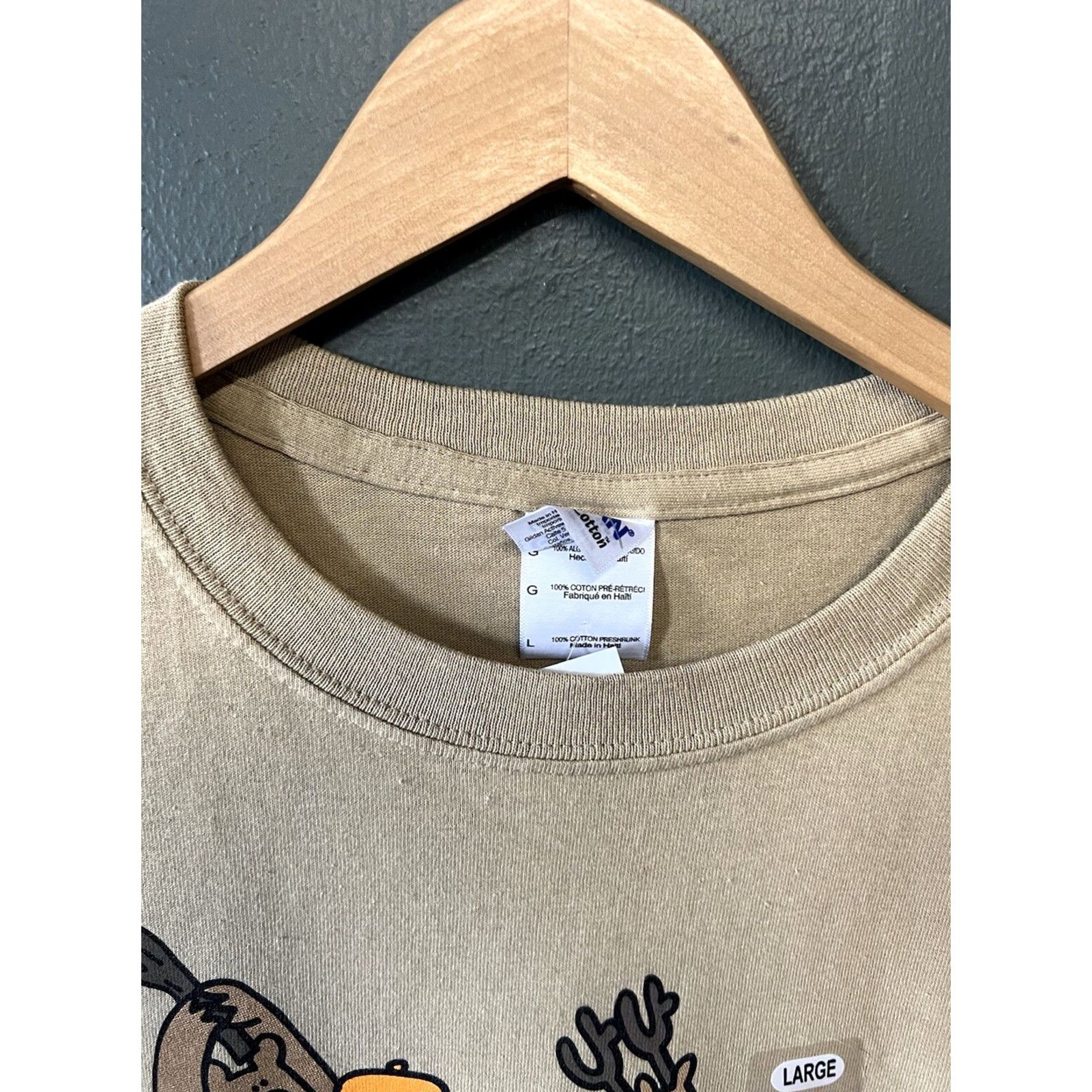 Hunter Y2K Jim Benton Mens Yellow Short Sleeve T-shirt Hunter L NWT Size US L / EU 52-54 / 3 - 3 Thumbnail