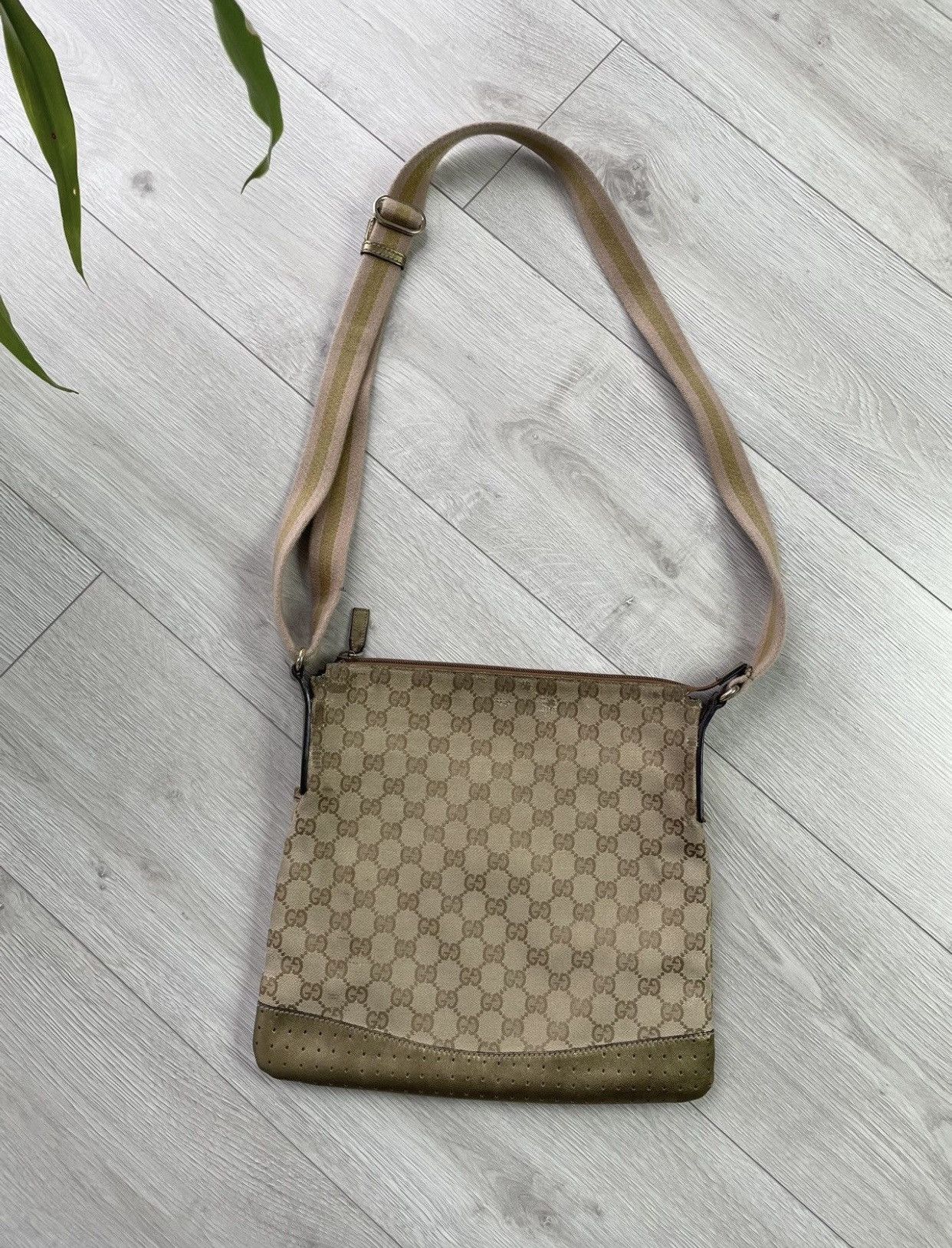 Gucci × Vintage Gucci GG Supreme monogram canvas bag messenger Size ONE SIZE - 2 Thumbnail
