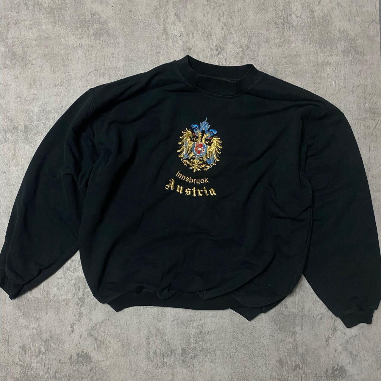 Other Black embroidered sweatshirt with a bold design streetwear Size US XL / EU 56 / 4 - 1 Thumbnail