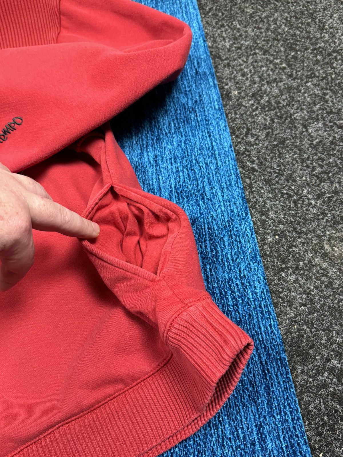 Nike VINTAGE NIKE CENTER SWOOSH HOODIE 90S SIZE L TRAVIS SCOTT 🛍️ Size US L / EU 52-54 / 3 - 18 Thumbnail