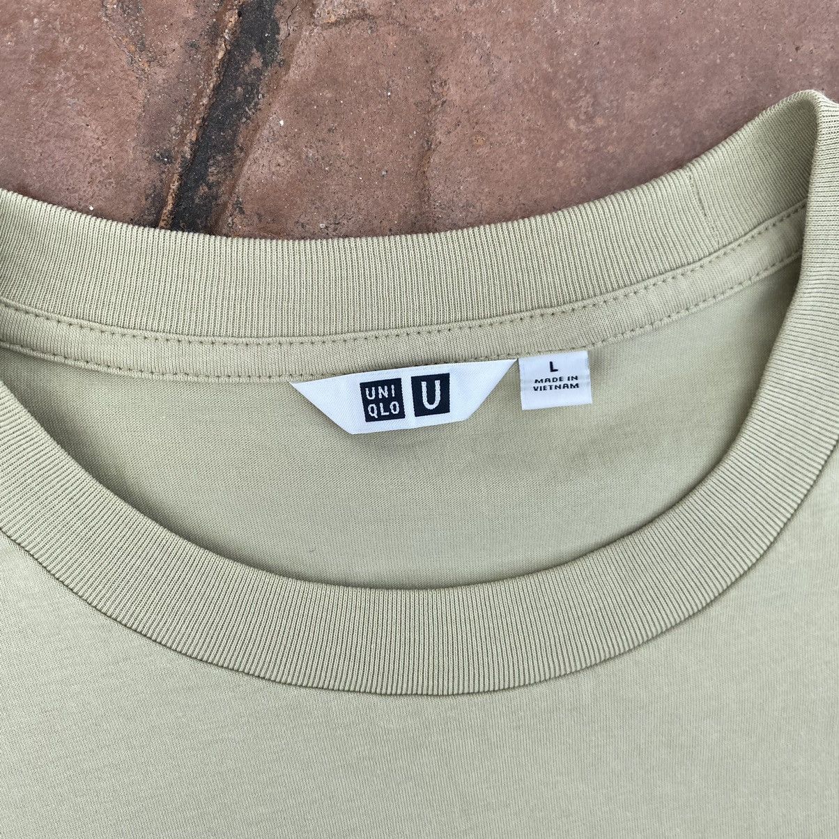 Lemaire × Uniqlo Lemaire x Uniqlo ERD GRUNGE PLAIN CROP TEE Size US L / EU 52-54 / 3 - 2 Thumbnail