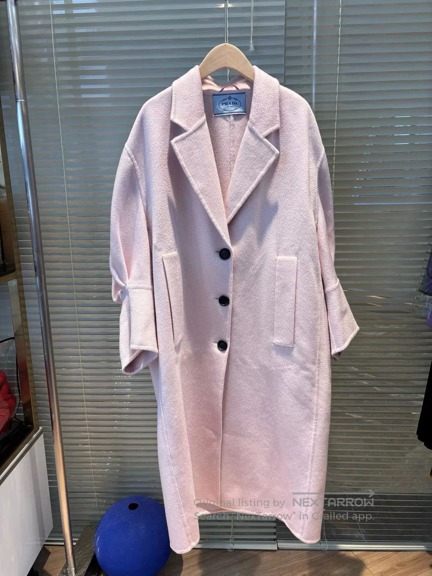 Prada Prada Light Pink Cashmere Coat. Size S / US 4 / IT 40 - 1 Thumbnail