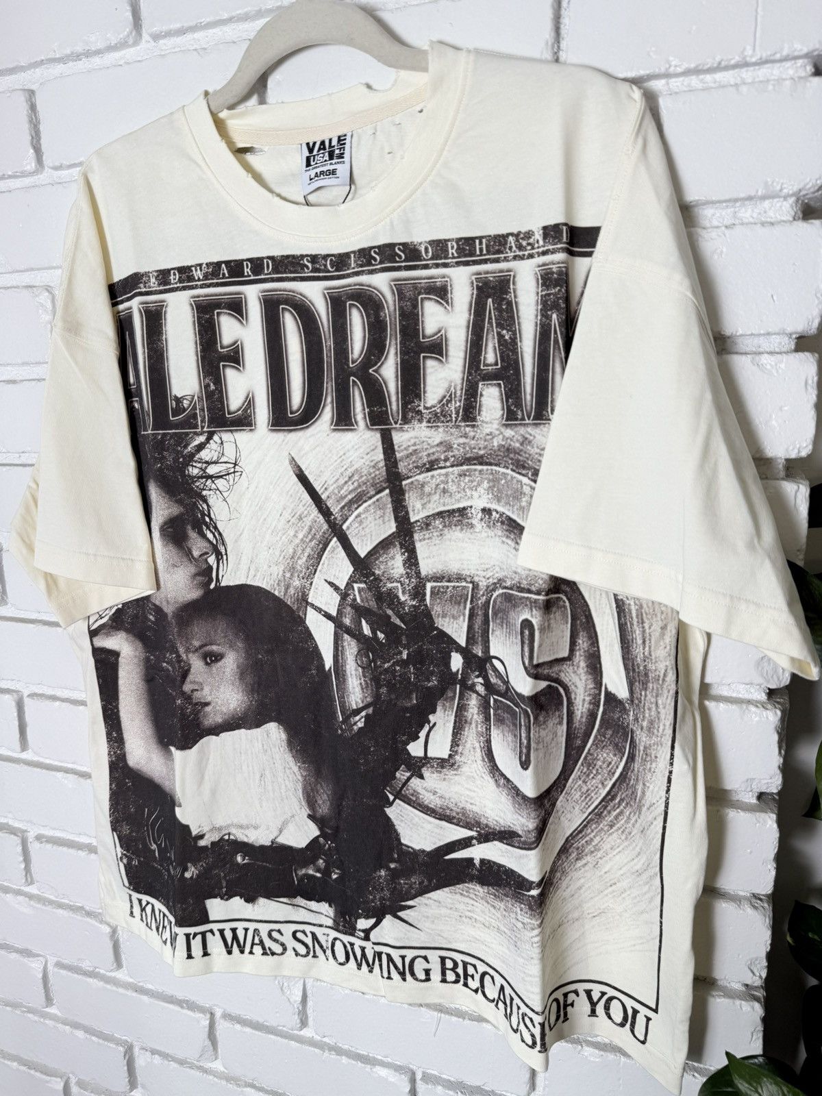 VALE FOREVER T Shirts ヴィンテージ Tシャツ SCISSORHANDS TEE Buy Vale Forever Scissorhands Tee 'Daffodile' - VALE 05 002