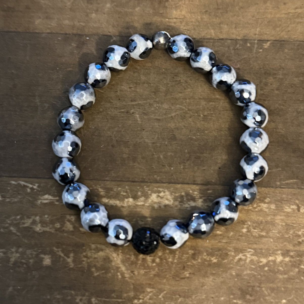 Other Metallic and hematite stackable beaded stretch bracelets Size ONE SIZE - 7 Thumbnail