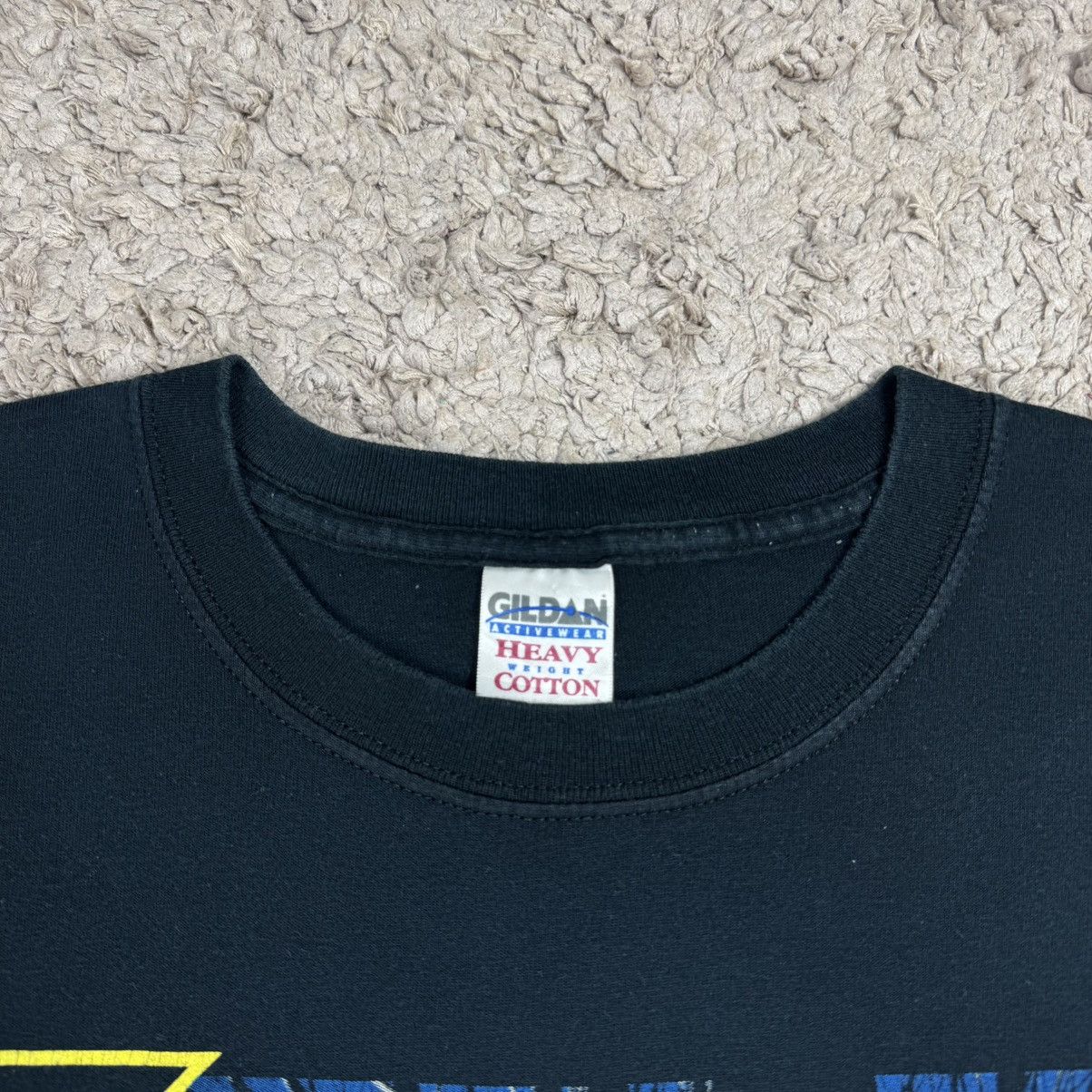 Band Tees Vintage Iron Maiden 'Fear of the Dark' Graphic Art T-shirt Size US XL / EU 56 / 4 - 11 Thumbnail