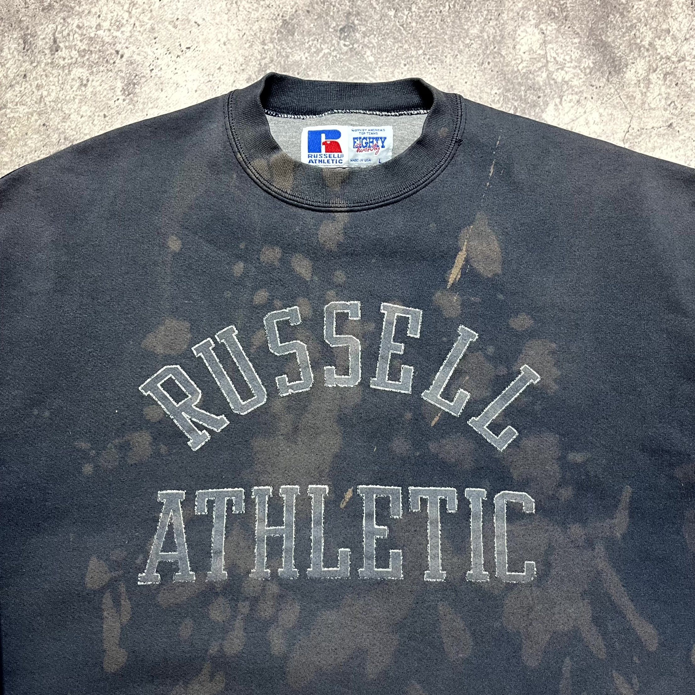 Russell Athletic Vintage Russell Athletic Distressed Gray Sweatshirt Size L Size US L / EU 52-54 / 3 - 2 Thumbnail