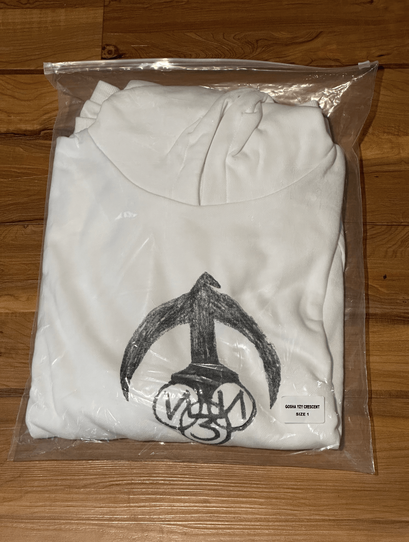 Gosha Rubchinskiy × Kanye West GOSHA YZY CRESCENT SIZE 1 'CHINA