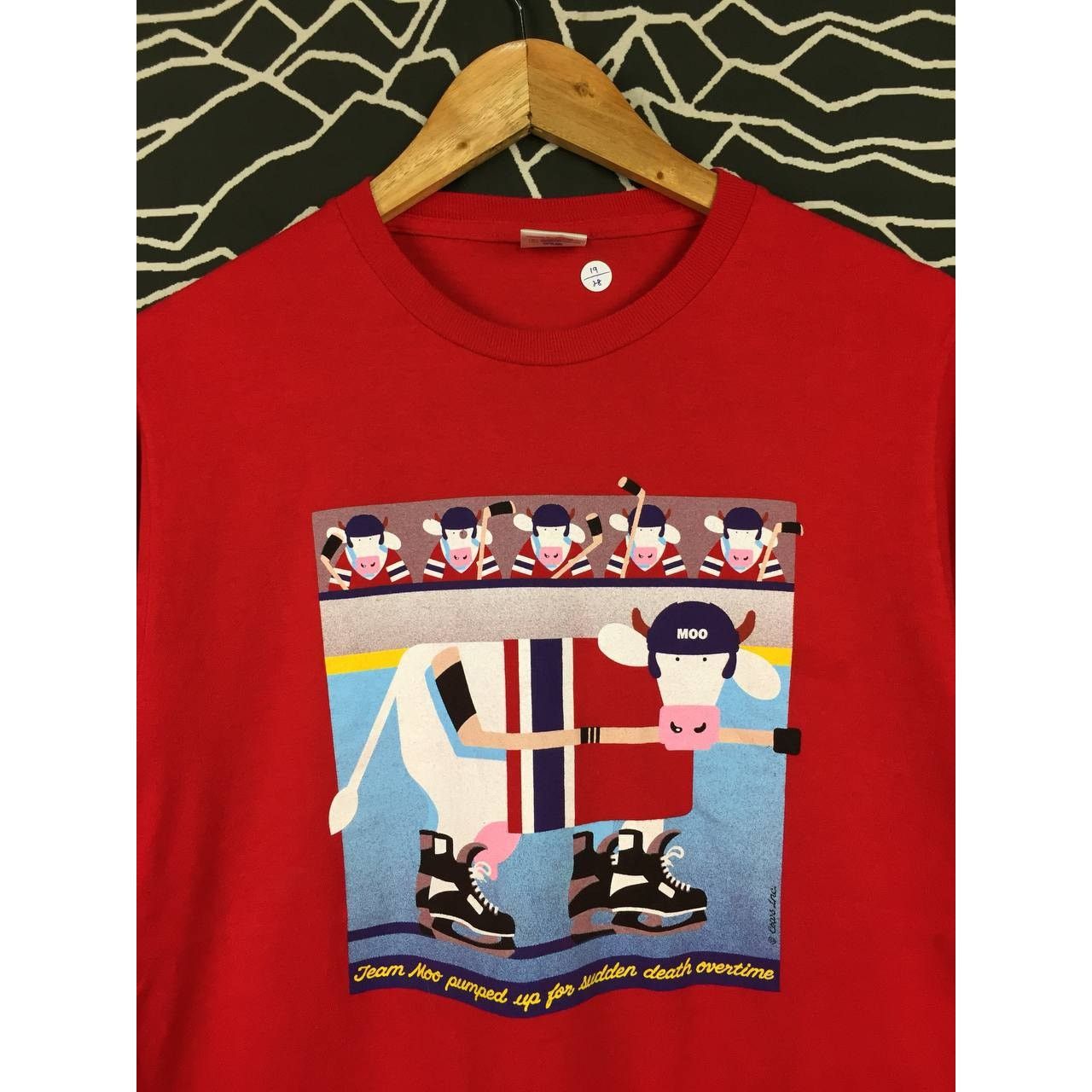Vintage Vtg Cows Creamery Ice Cream Hockey Team Moo Promo Tee Size US M / EU 48-50 / 2 - 3 Thumbnail