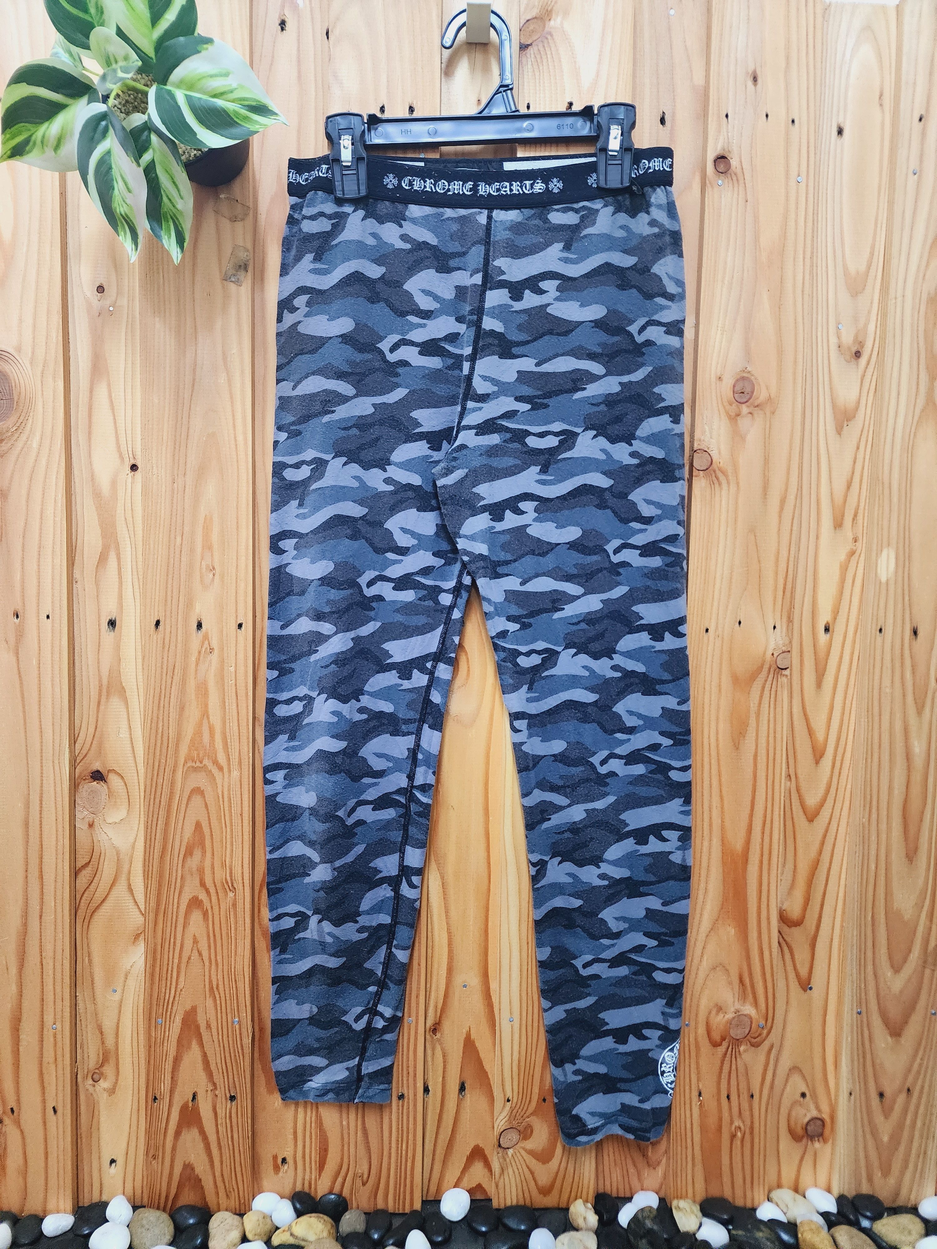 Chrome Hearts Chrome hearts Camo Legging Size US 28 / EU 44 - 1 Thumbnail