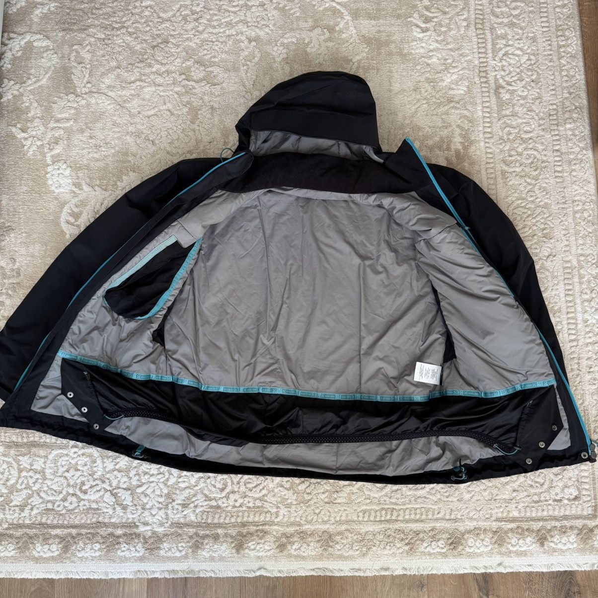 Haglofs Haglofs Gore-Tex Insulated Jacket Size US L / EU 52-54 / 3 - 3 Thumbnail