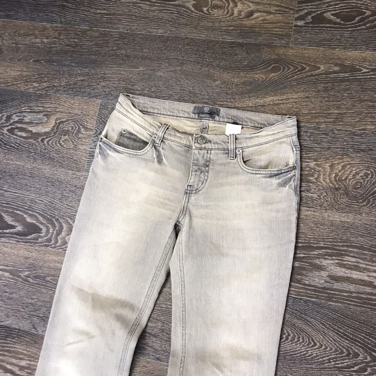 Alexander McQueen Alexander McQueen women jeans size 27 Size 27" / US 4 / IT 40 - 4 Thumbnail