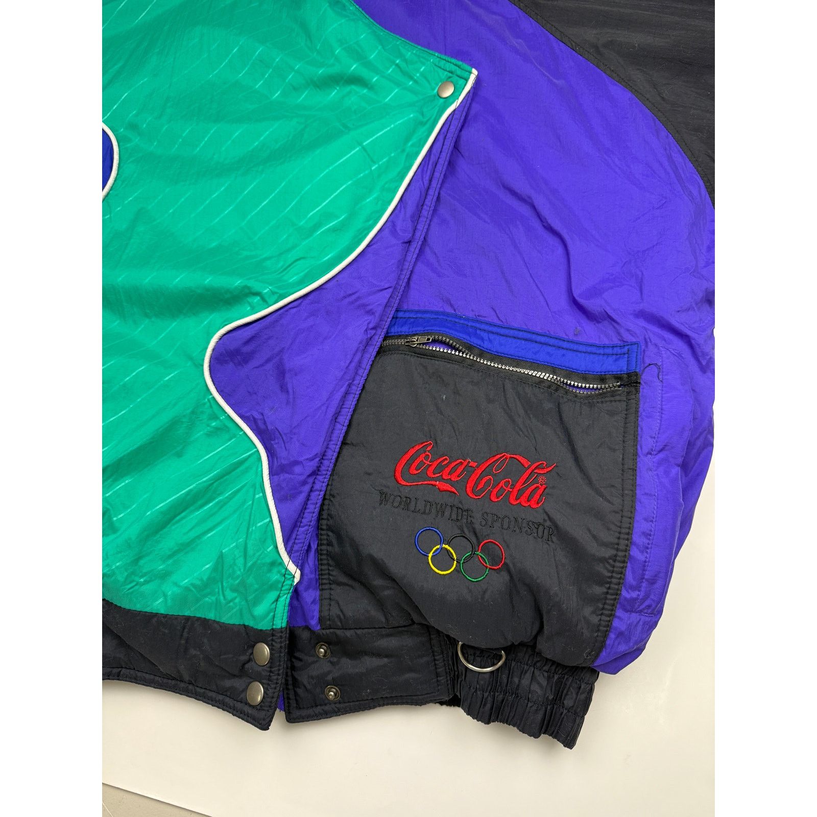 Vintage Vintage 1994 Lillehammer Olympics Coca Cola Jacket Size XL Size US L / EU 52-54 / 3 - 6 Thumbnail