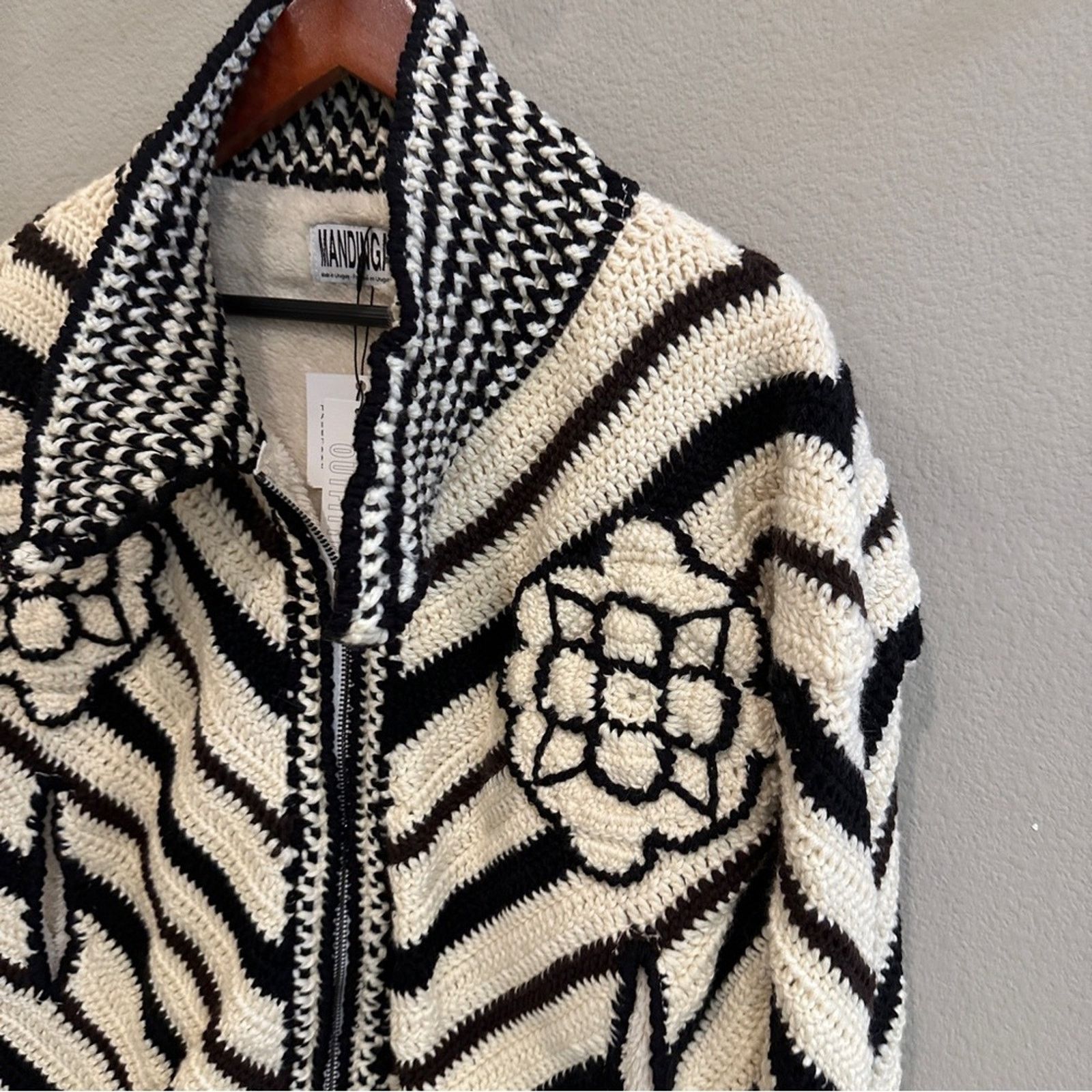 Urban Outfitters MANDINGA | Urban Outfitters | XL Black & Cream Knit Jacket Size XL / US 12-14 / IT 48-50 - 7 Thumbnail