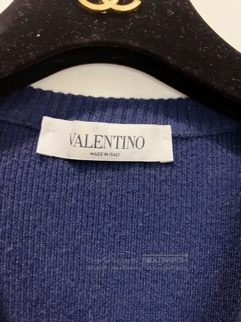 Valentino Valentino V-neck sweater top Size S / US 4 / IT 40 - 5 Thumbnail