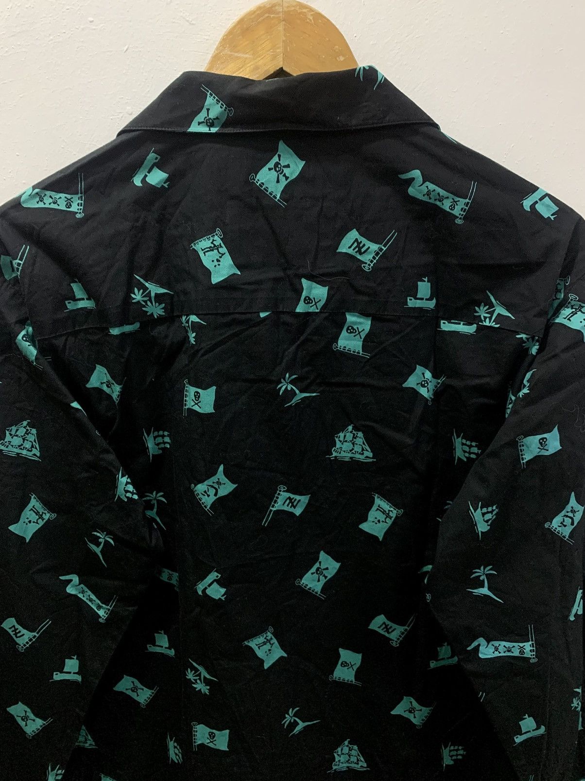 Neighborhood NEIGHBORHOOD ALOHA FLAG C-SHIRT LS Size US M / EU 48-50 / 2 - 7 Thumbnail