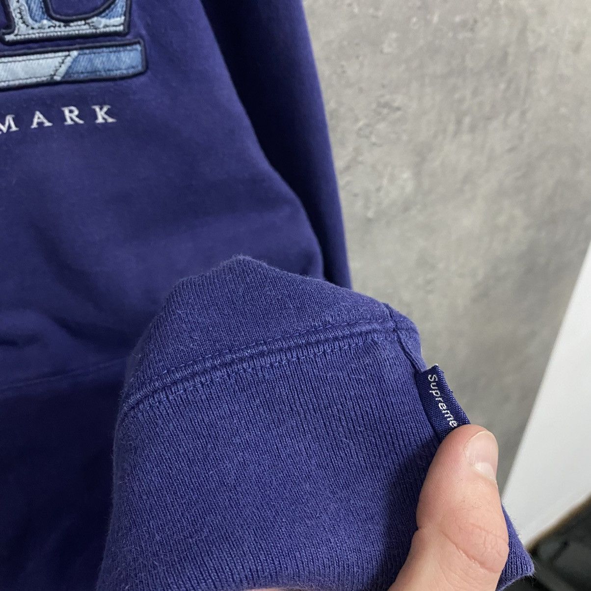 Supreme Vintage Supreme hoodie big logo Size US L / EU 52-54 / 3 - 8 Thumbnail