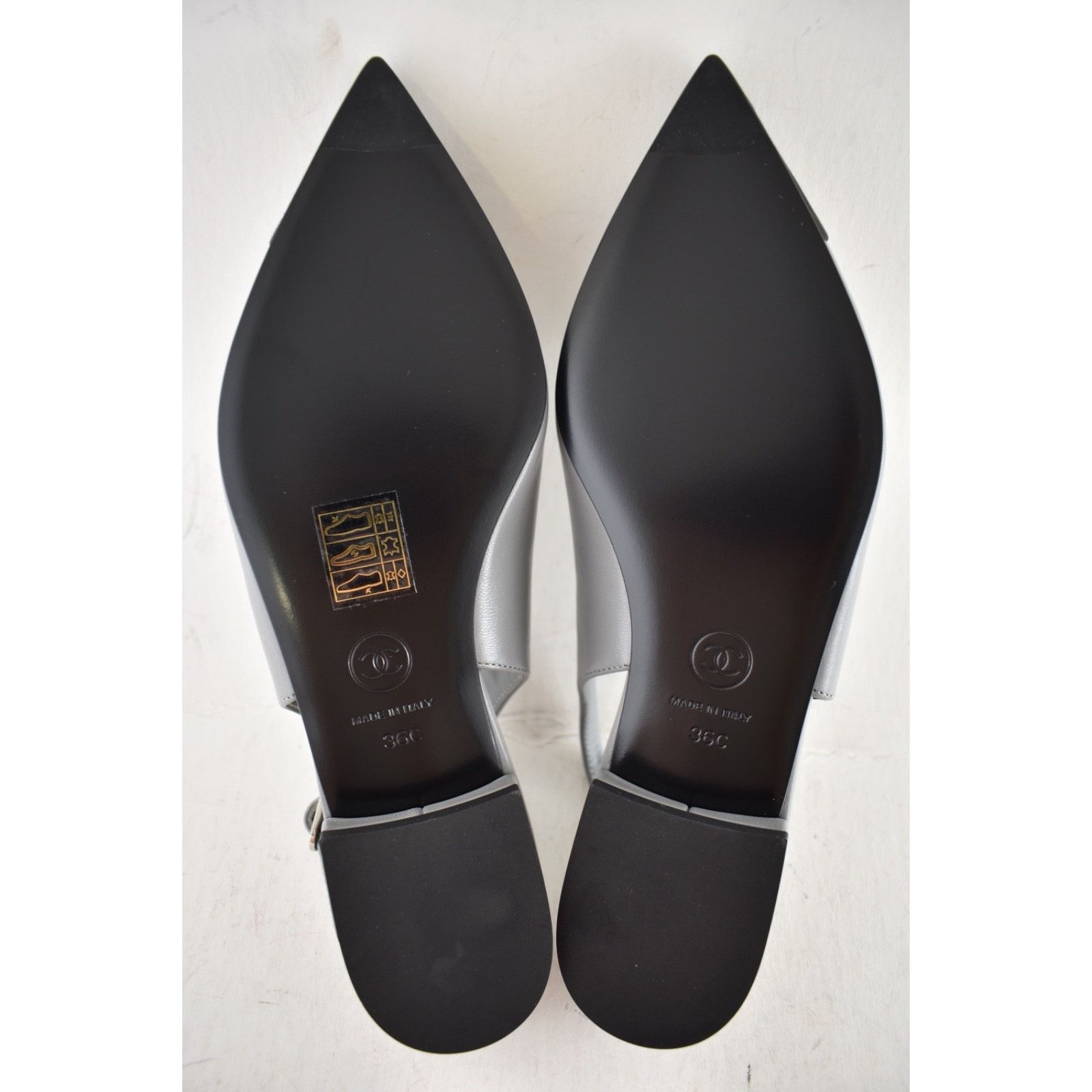 Chanel Chanel 24A Gray Leather Black CC Logo Slingback Flat 36c Size US 5 / IT 35 - 16 Thumbnail