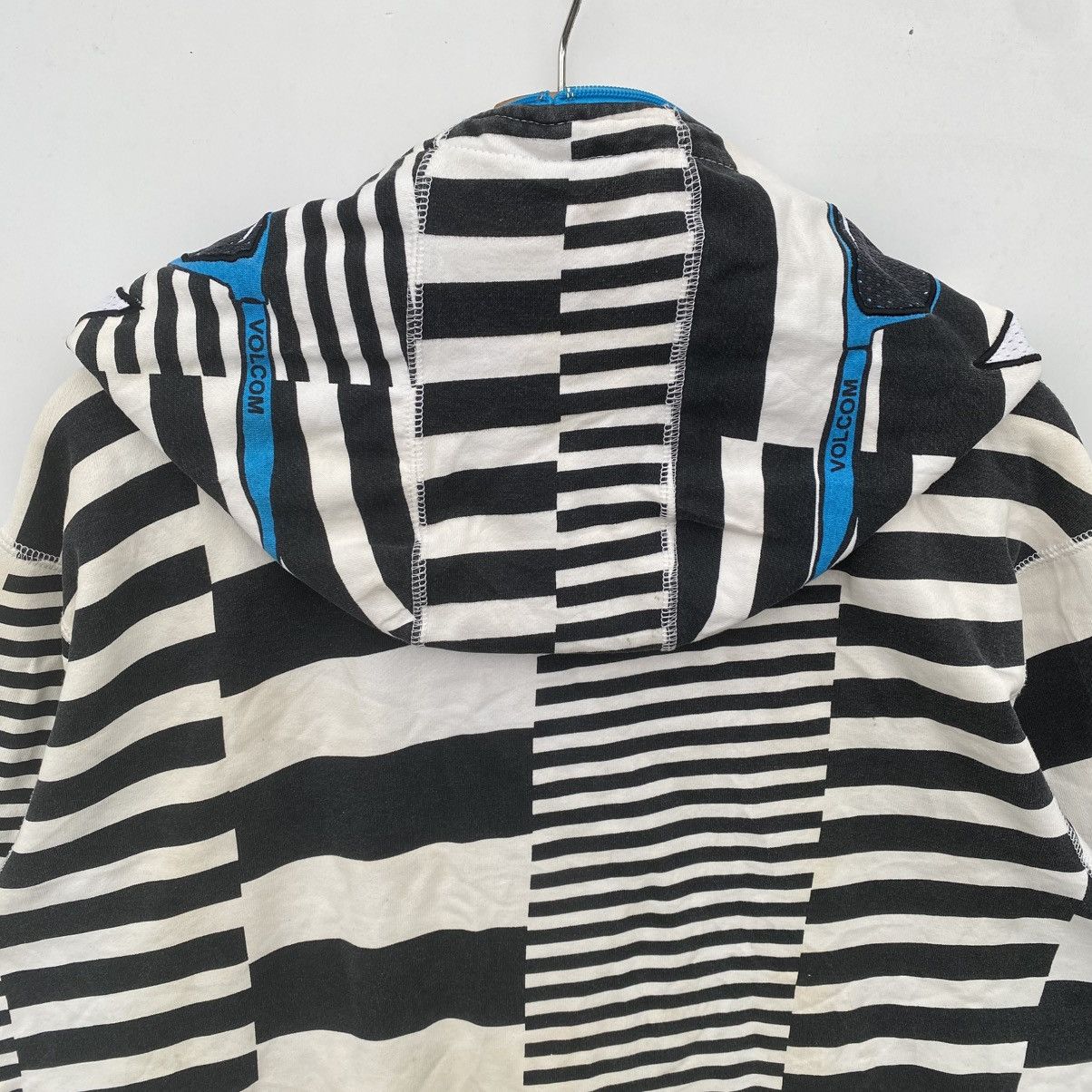 Volcom 🔥OG VOLCOM ‘Zip It’ Multicolour Sweater Iconic Ryan Sheckler Size US M / EU 48-50 / 2 - 9 Thumbnail