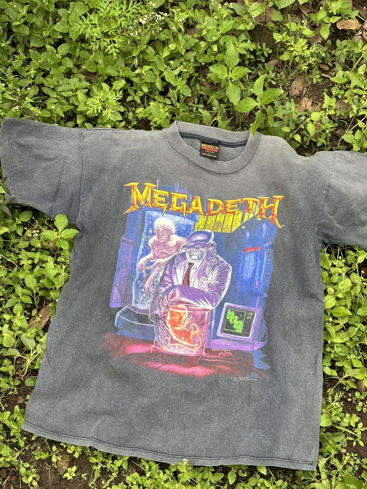 Other MEGADETH HANGAR 18 brockum L Size US L / EU 52-54 / 3 - 1 Thumbnail