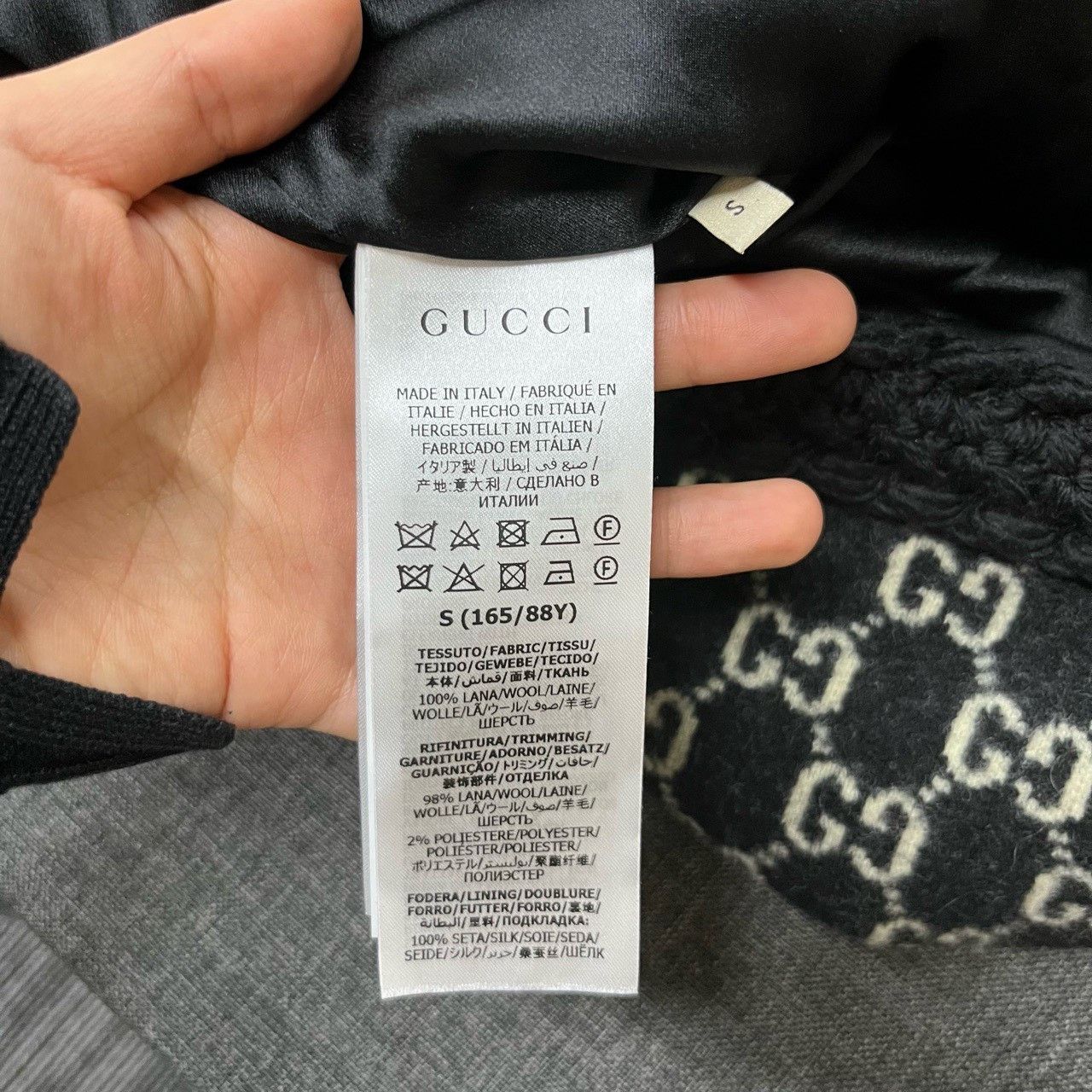 Gucci Gucci Black thick full-print tweed cardigan sweater 2501-Ne Size US S / EU 44-46 / 1 - 4 Thumbnail