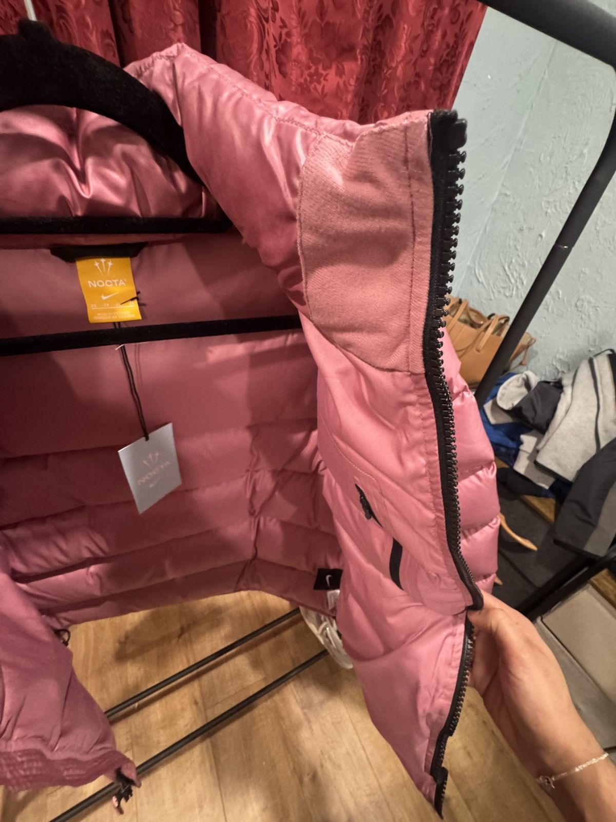 Nike Nike x Nocta Pink Desert Berry Puffer Jacket (Xs) Size US XS / EU 42 / 0 - 7 Thumbnail