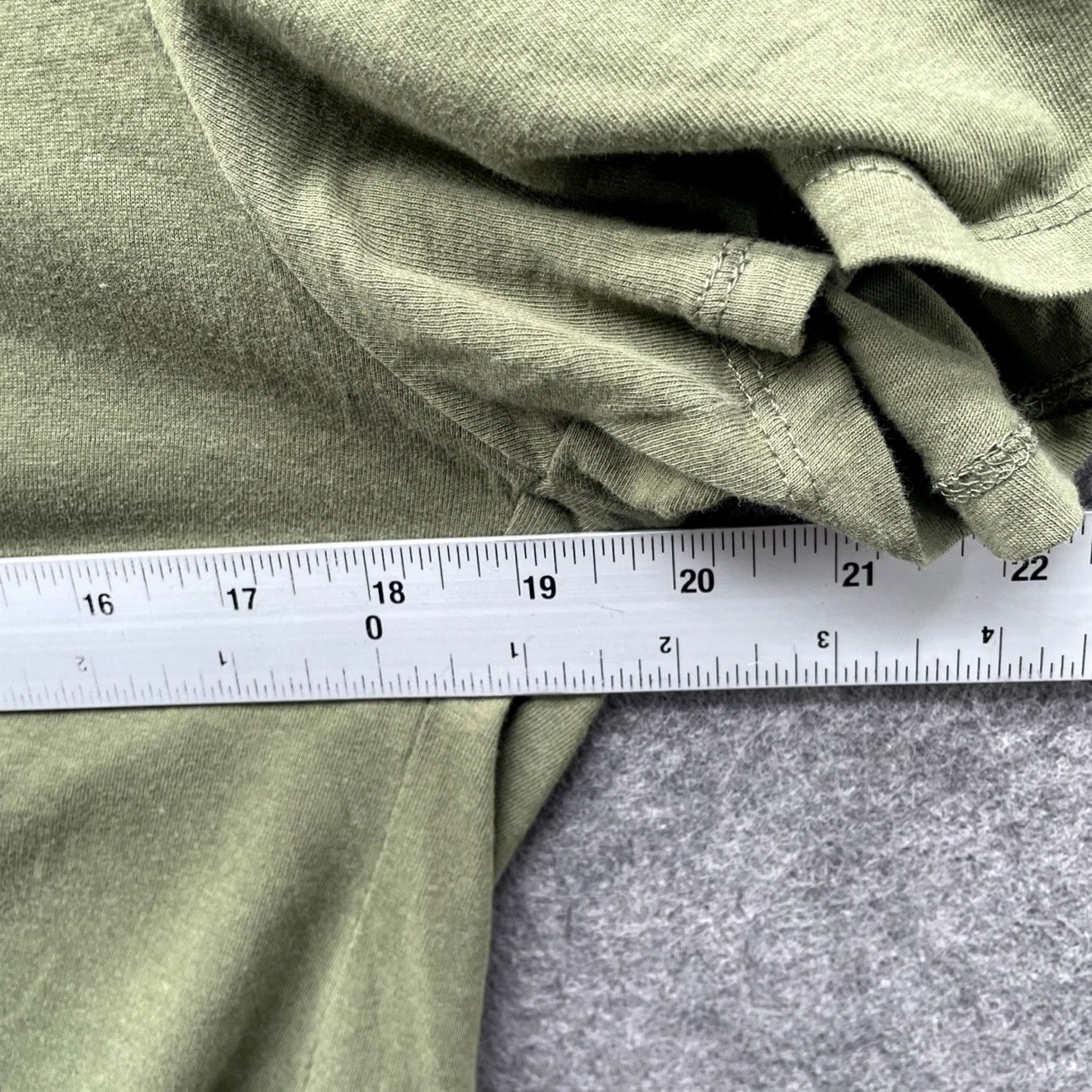 Zara Zara V-Neck T-Shirt Womens M Short Sleeve Olive Green Cotton Basic Size M / US 6-8 / IT 42-44 - 7 Thumbnail