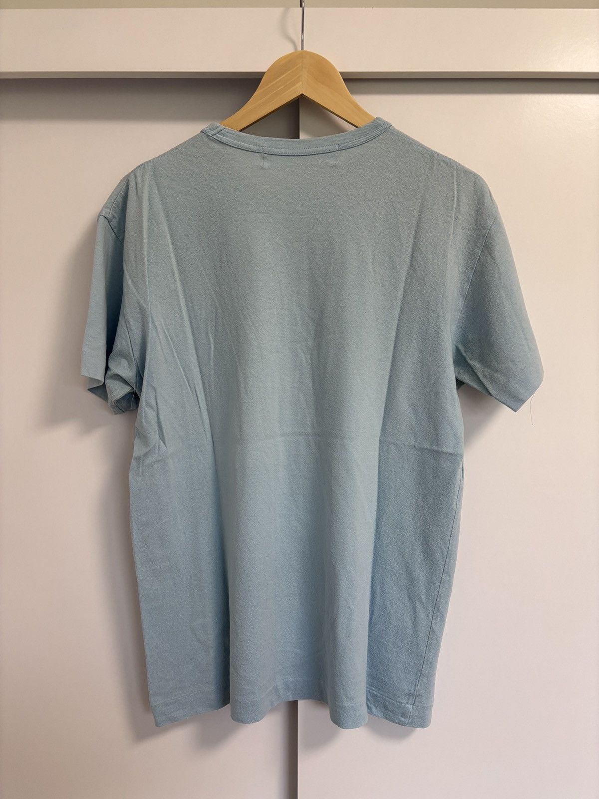 Comme des Garcons × Comme des Garcons PLAY CDG Play T-shit in Baby Blue Size US L / EU 52-54 / 3 - 2 Thumbnail