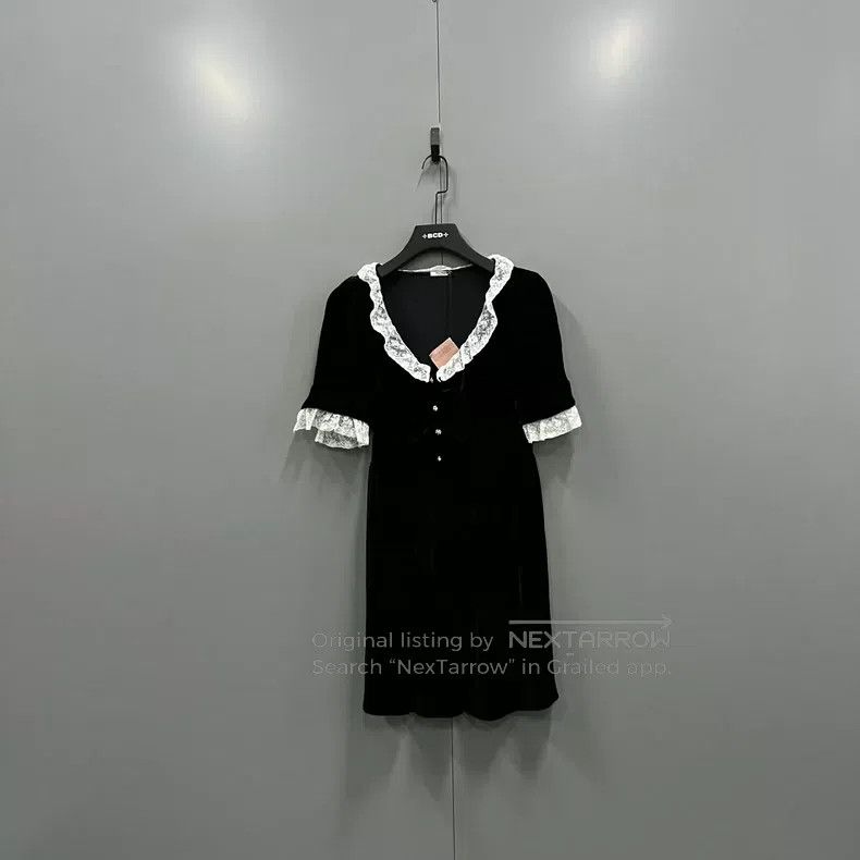 Miu Miu Miu Miu 38 Black lace dress Size M / US 6-8 / IT 42-44 - 1 Thumbnail