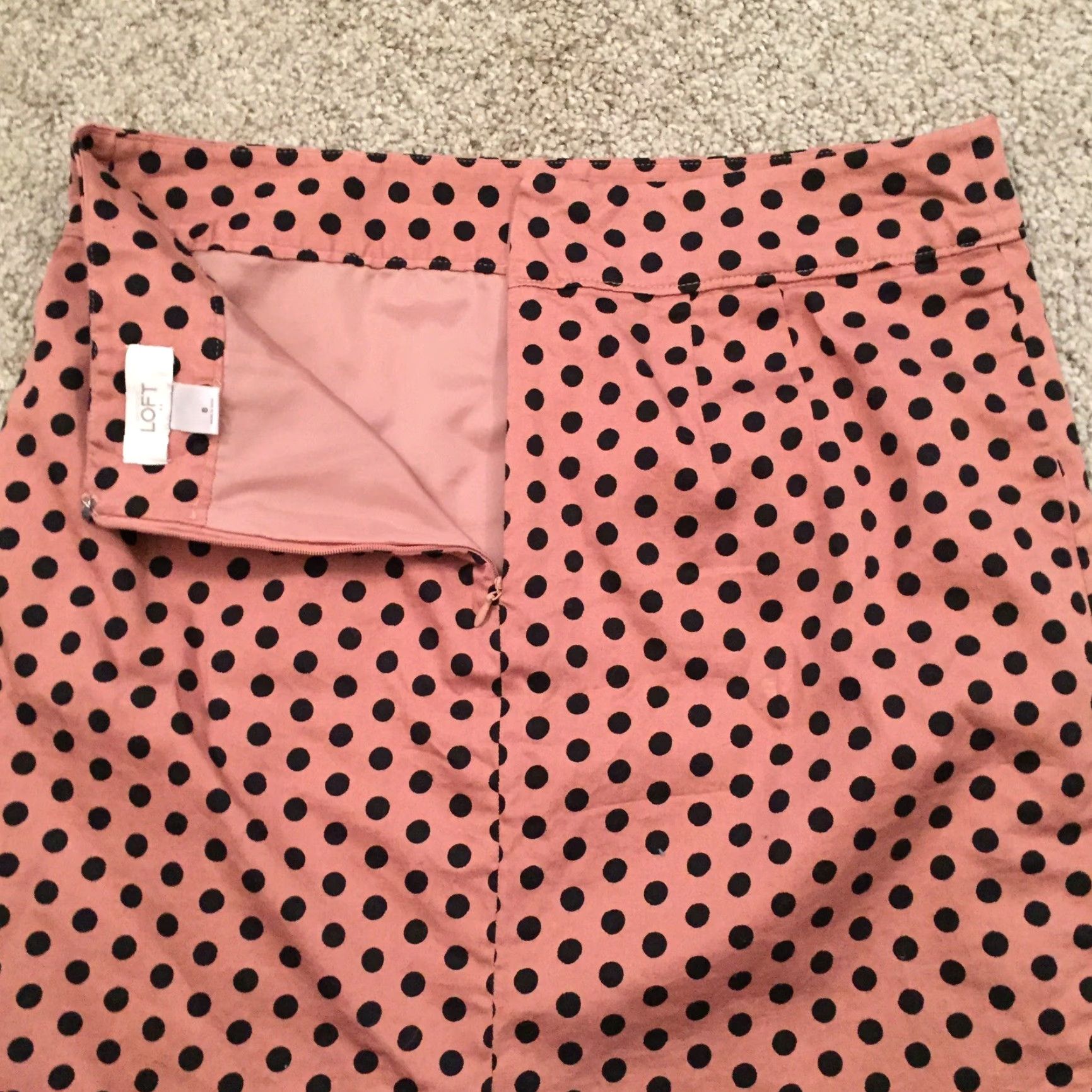Loft LOFT Skirt Knee Length Pencil Lined Beige Polka Dot Size 6 Women's Regular Cotton Zip Size 28" / US 6 / IT 42 - 7 Thumbnail
