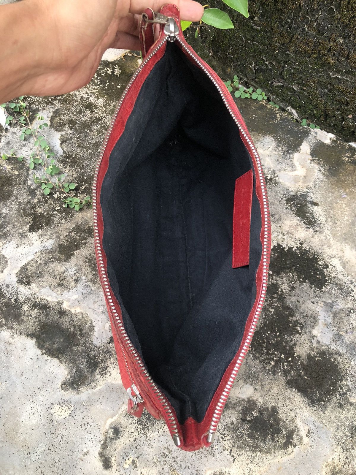 Balenciaga Balenciaga Paris Leather Clutch Bag Size ONE SIZE - 3 Thumbnail