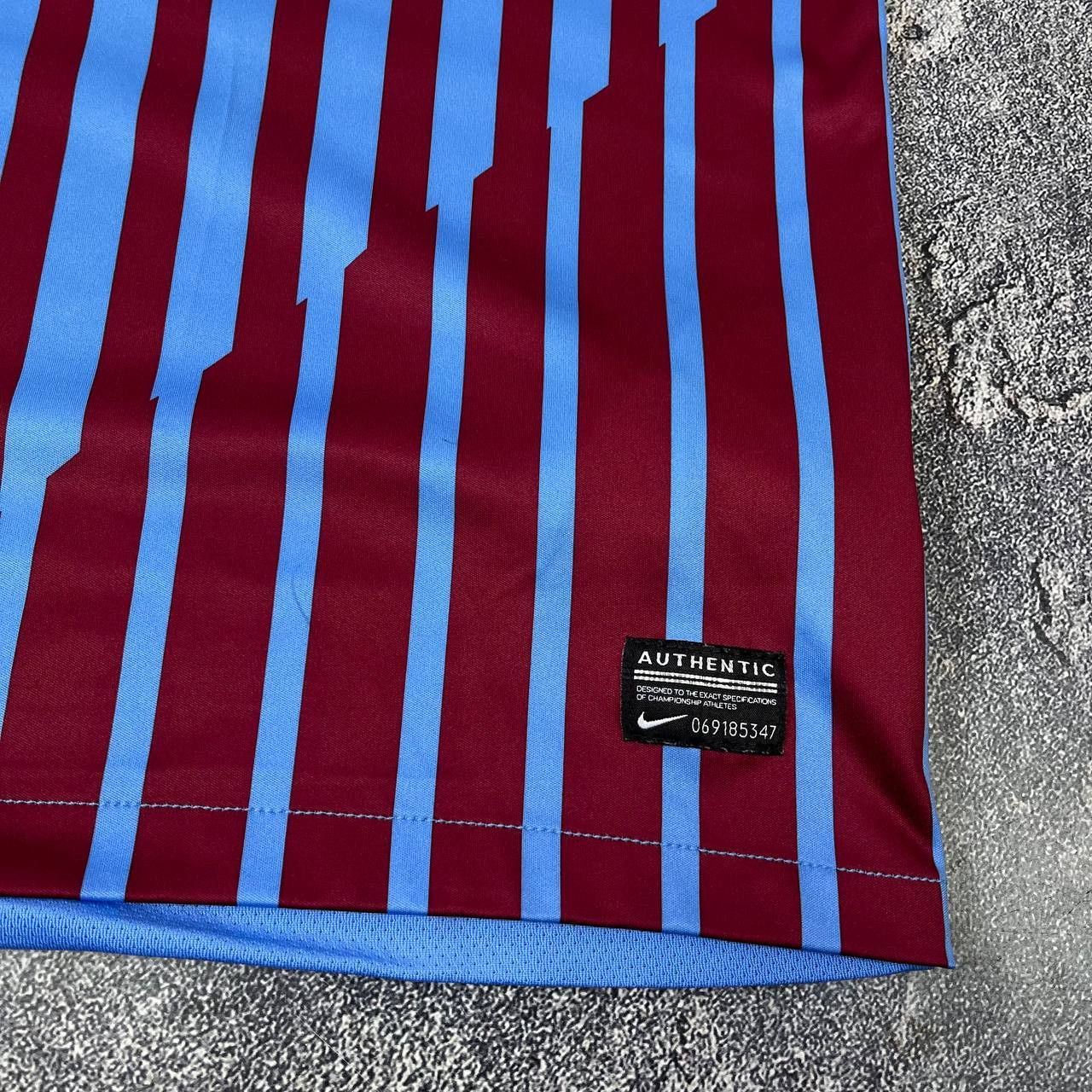 Nike Nike Trabzonspor Home 2012/2013 Football T-Shirt Jersey Size US S / EU 44-46 / 1 - 6 Thumbnail