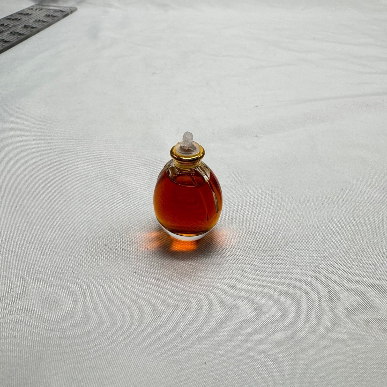 NBDN Nobrandedon VTG new! Elizabeth Taylor White Diamond perfume dabber Size ONE SIZE - 2 Thumbnail