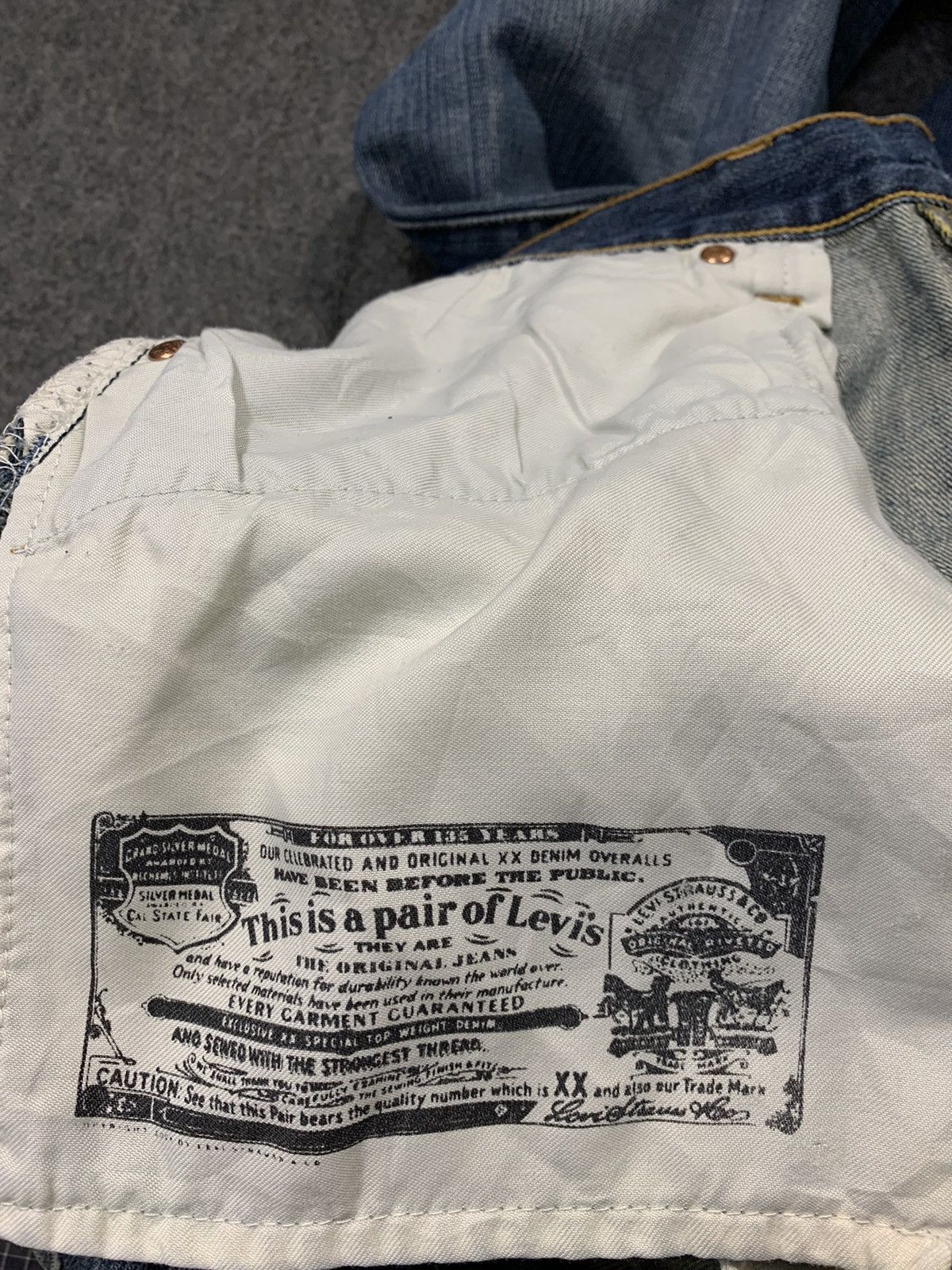 Levi's 90s Levi’s Strauss Lot 501 Regular Cut Buttonfly Indigo Jean Size US 36 / EU 52 - 12 Thumbnail