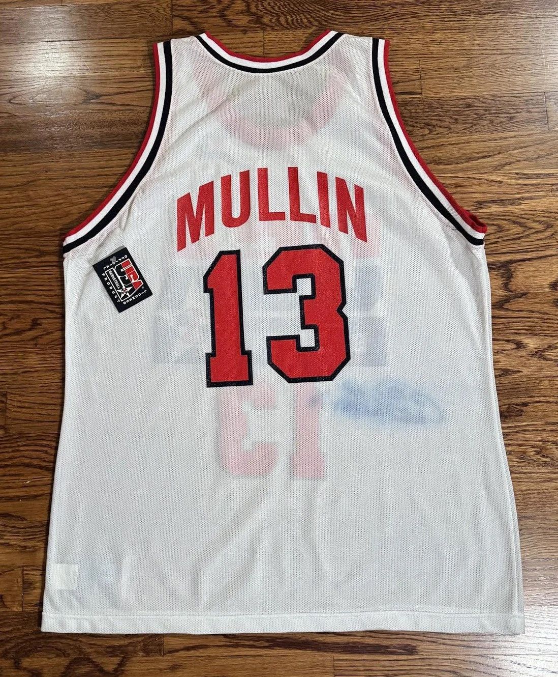 Champion Vintage Champion USA Basketball Chris Mullin Signed Jersey Size US XL / EU 56 / 4 - 3 Thumbnail