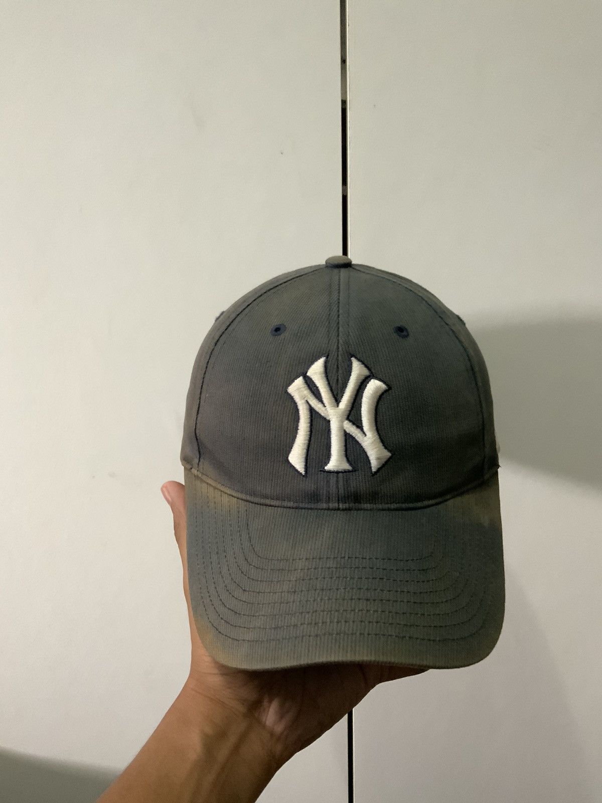 Nike New York Nike Fade Hat Size ONE SIZE - 5 Thumbnail