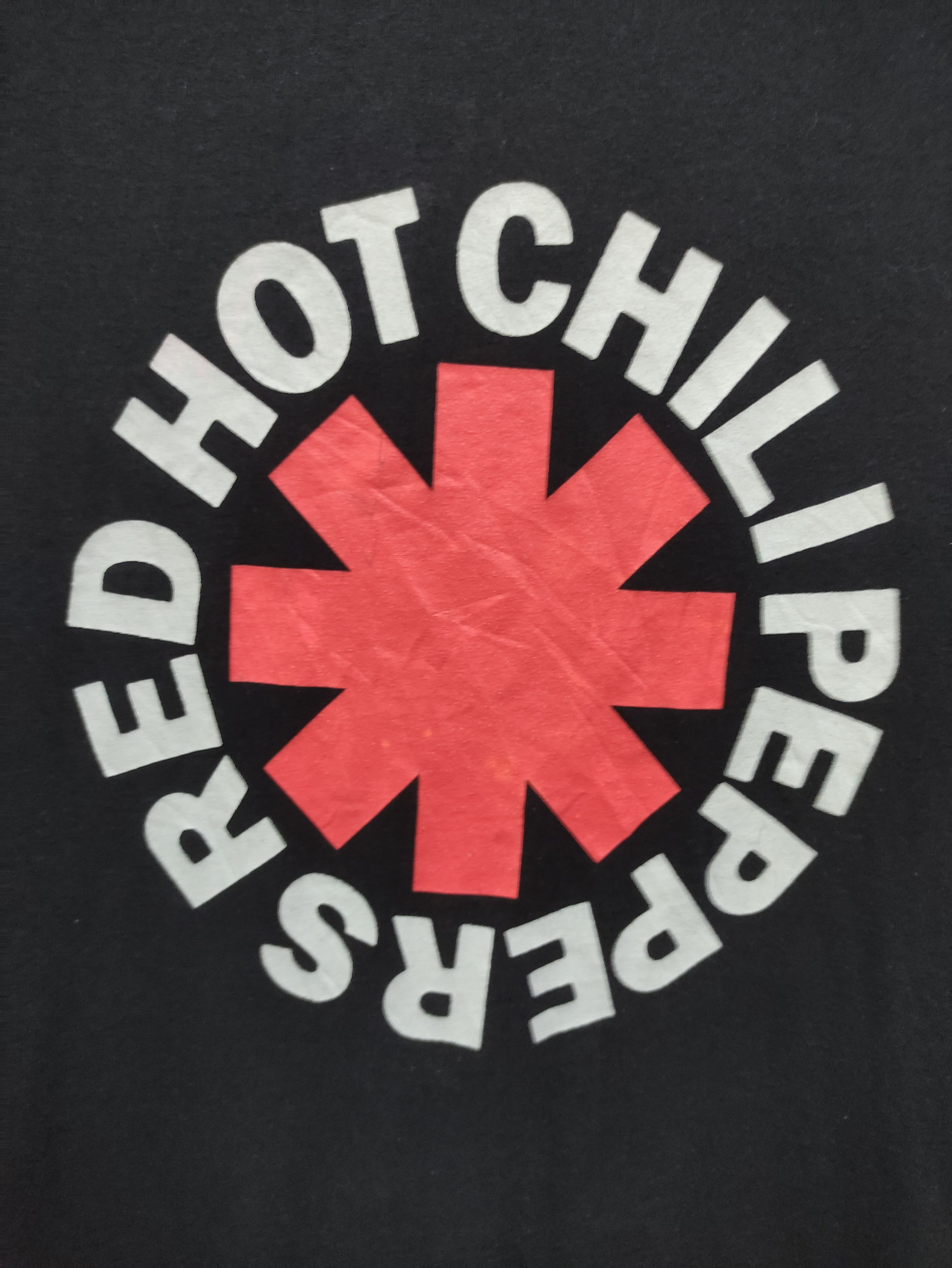 RED HOT CHILLI PEPPERS band tee