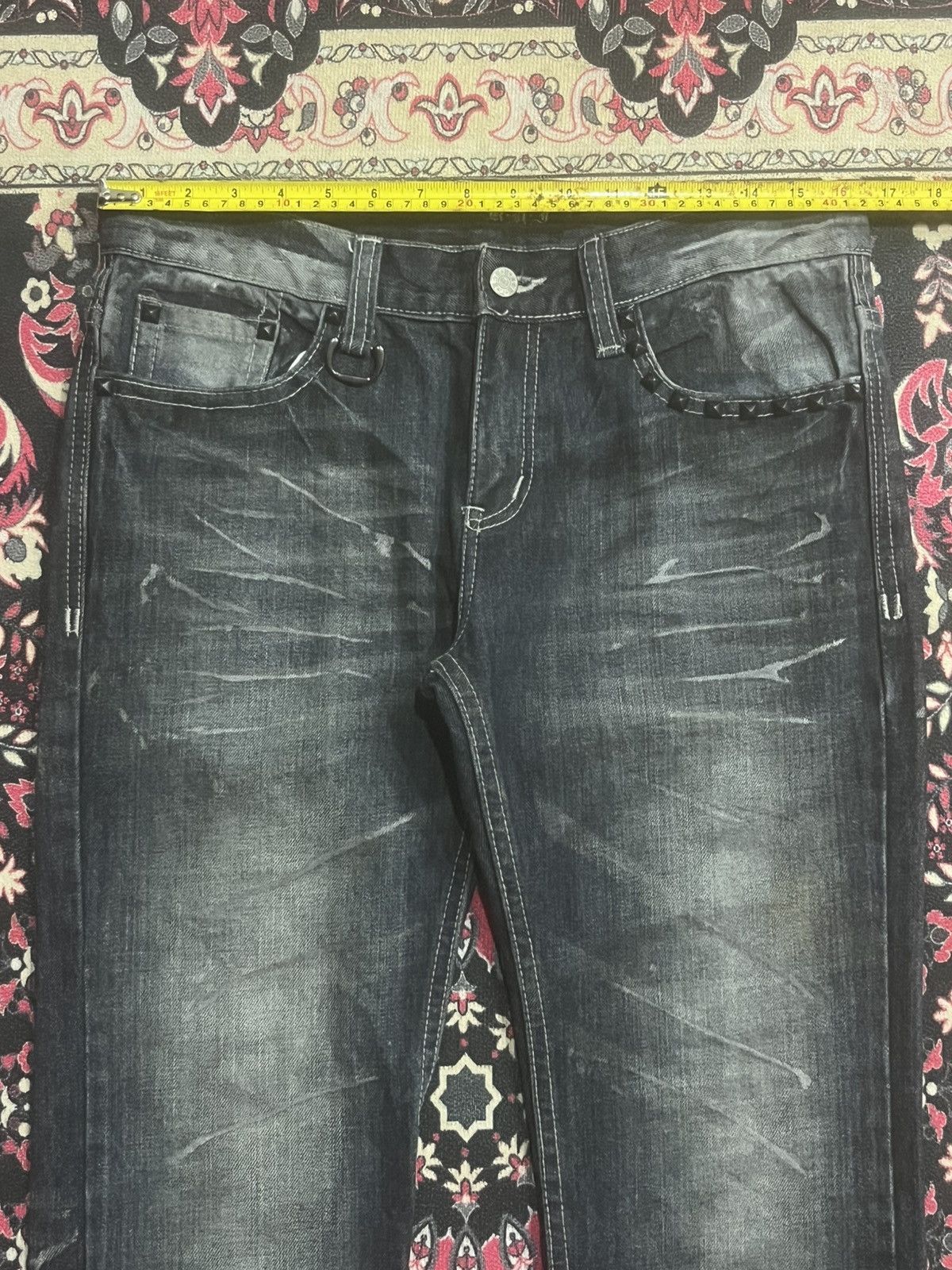 Le Grande Bleu (L.G.B.) Japan Kyohei Dark Washed Studded Pocket Slim Straight Jeans Size US 34 / EU 50 - 11 Thumbnail